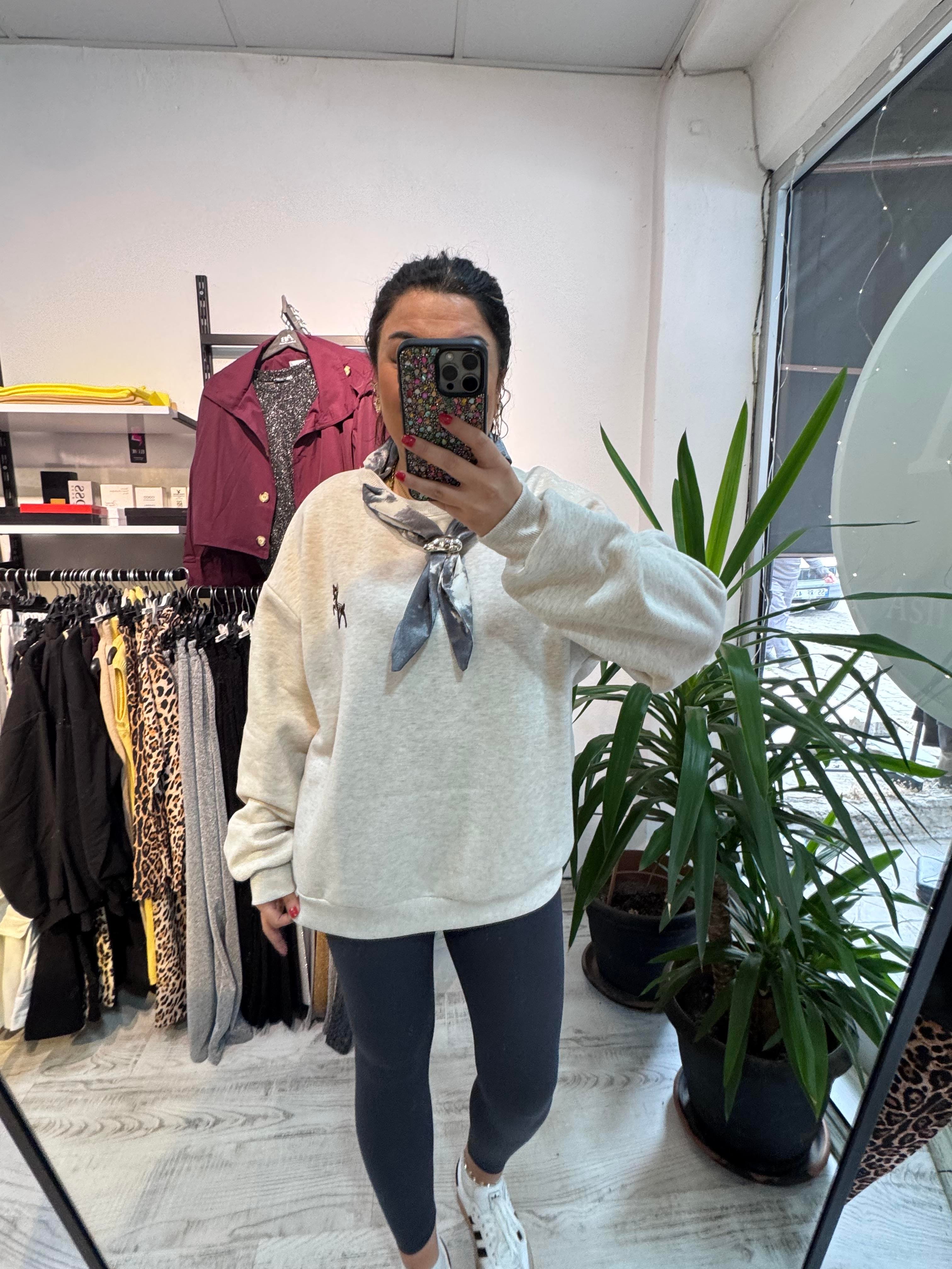 Fular Detaylı Mrk Bej Sweat