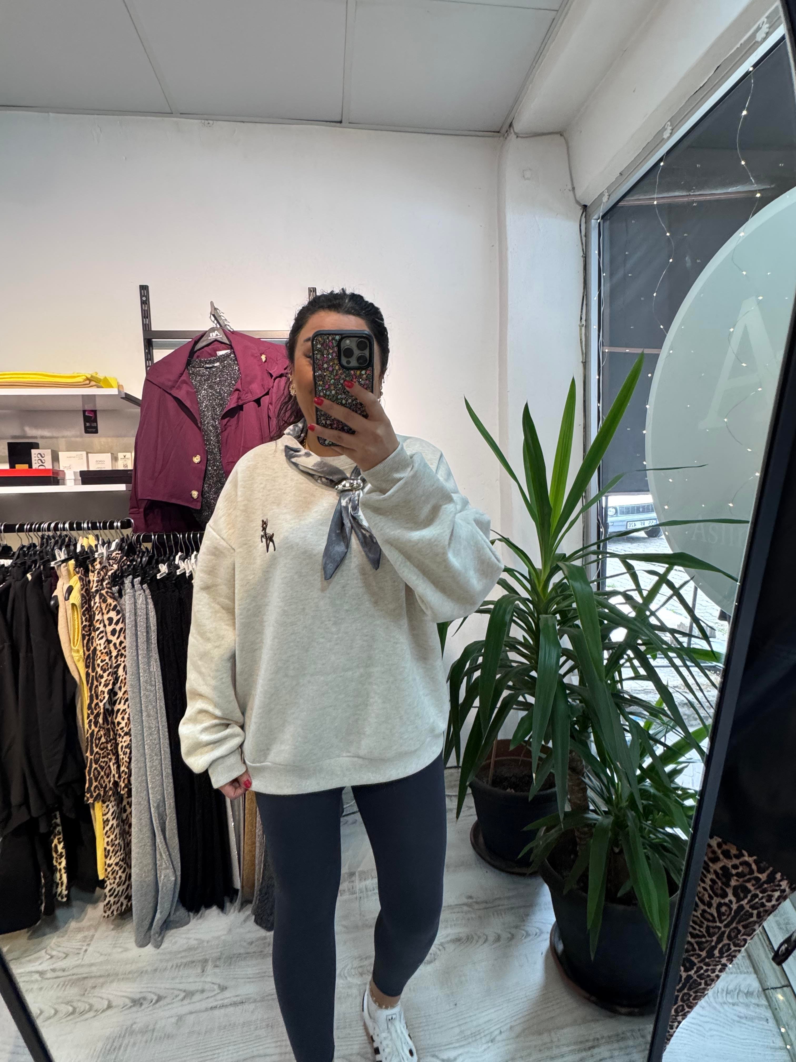 Fular Detaylı Mrk Bej Sweat