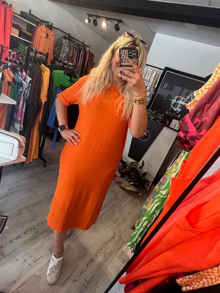 goffre kumaş orange elbise
