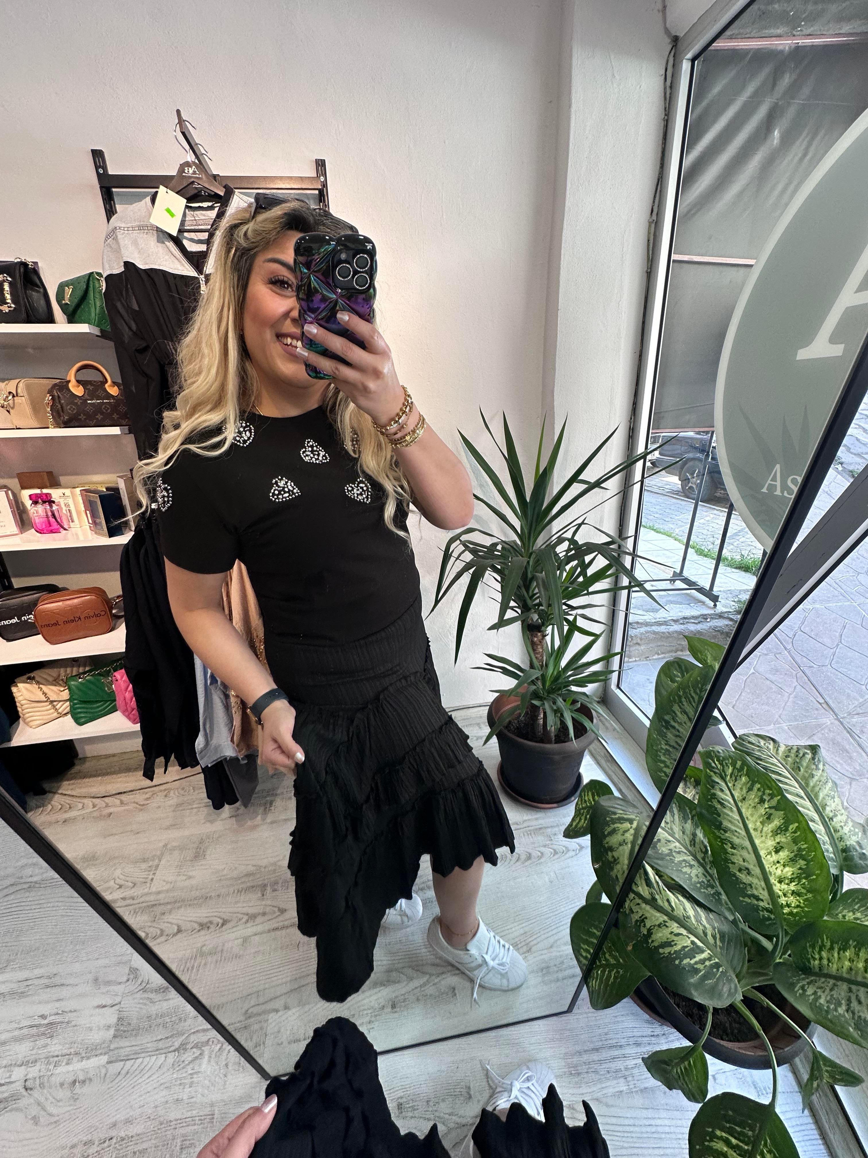 Gofre Kumaş Fırfırlı Siyah Etek