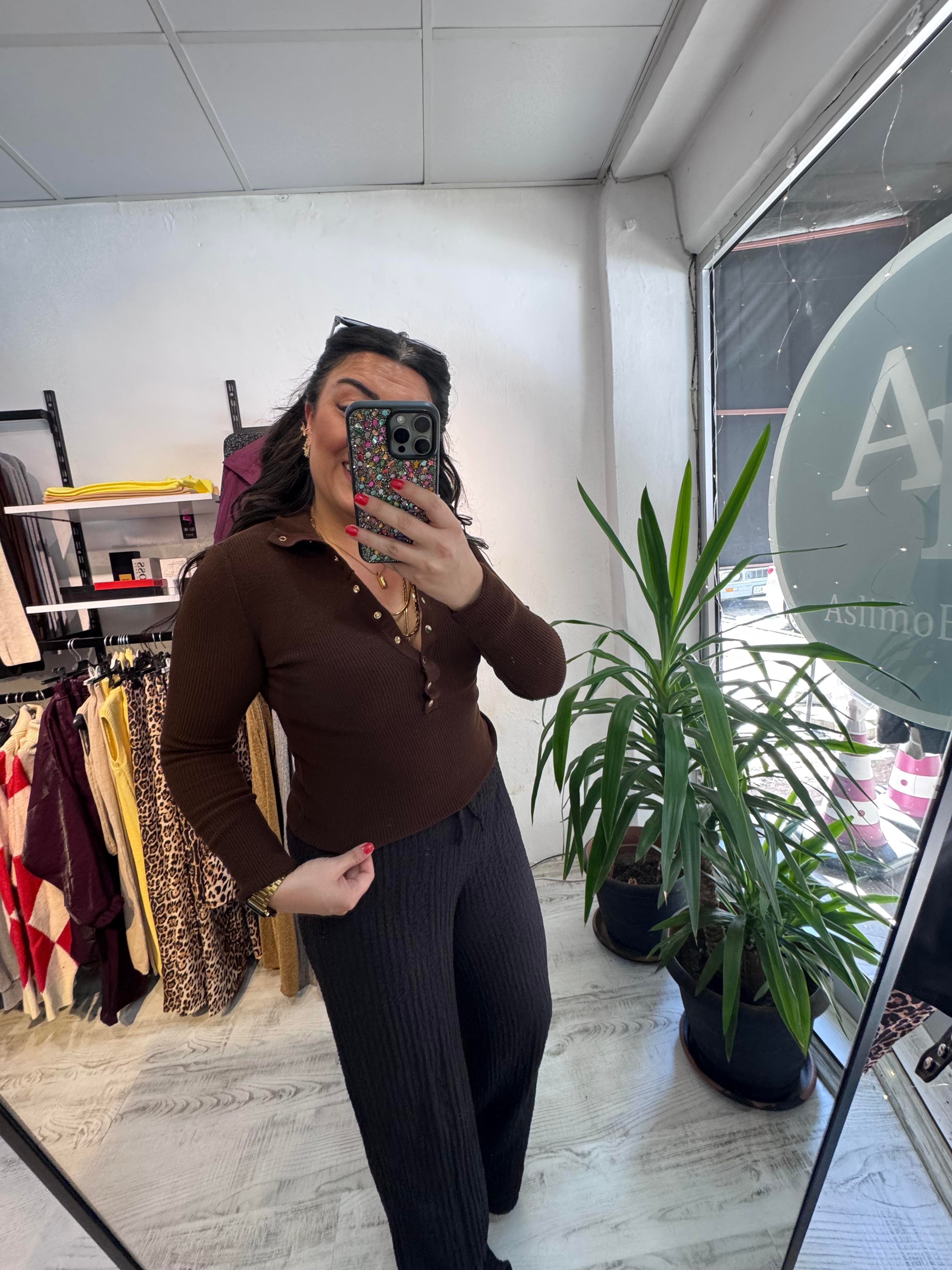 Gold Çıtçıt Detaylı Kahverengi Triko