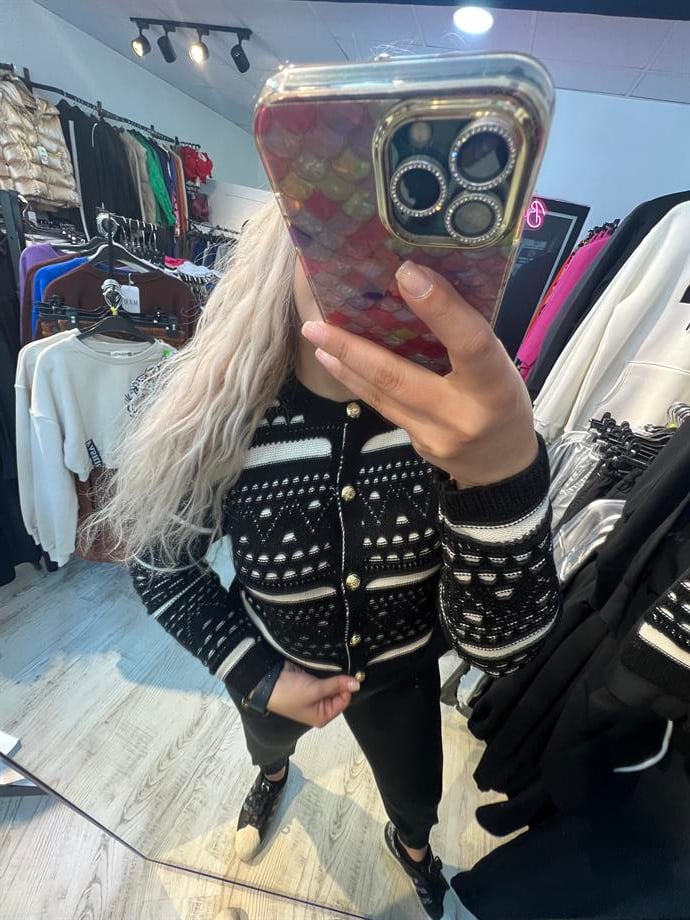 Gold Düğmeli Triko Hırka