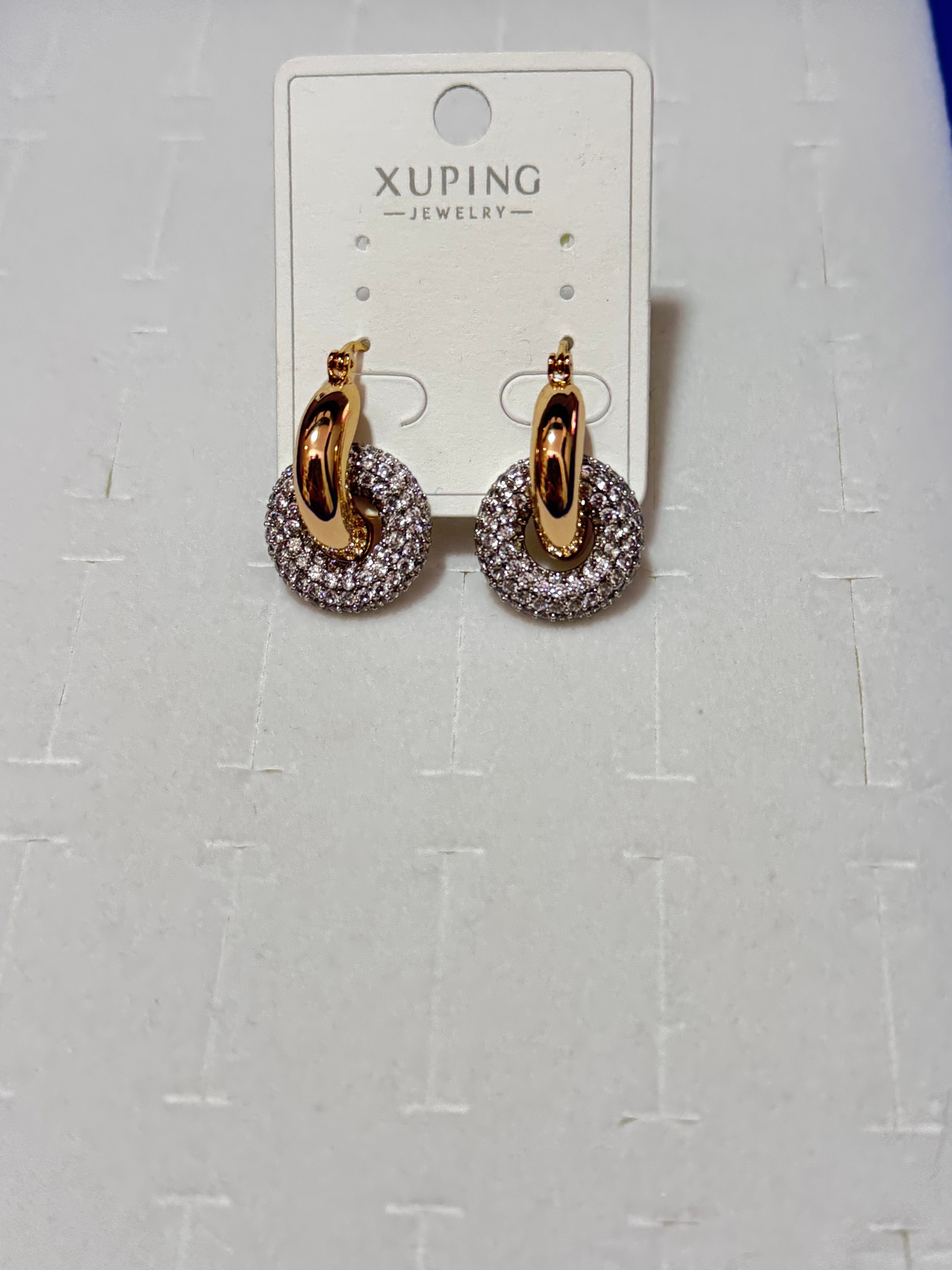 Gold Taş Detaylı Küpe