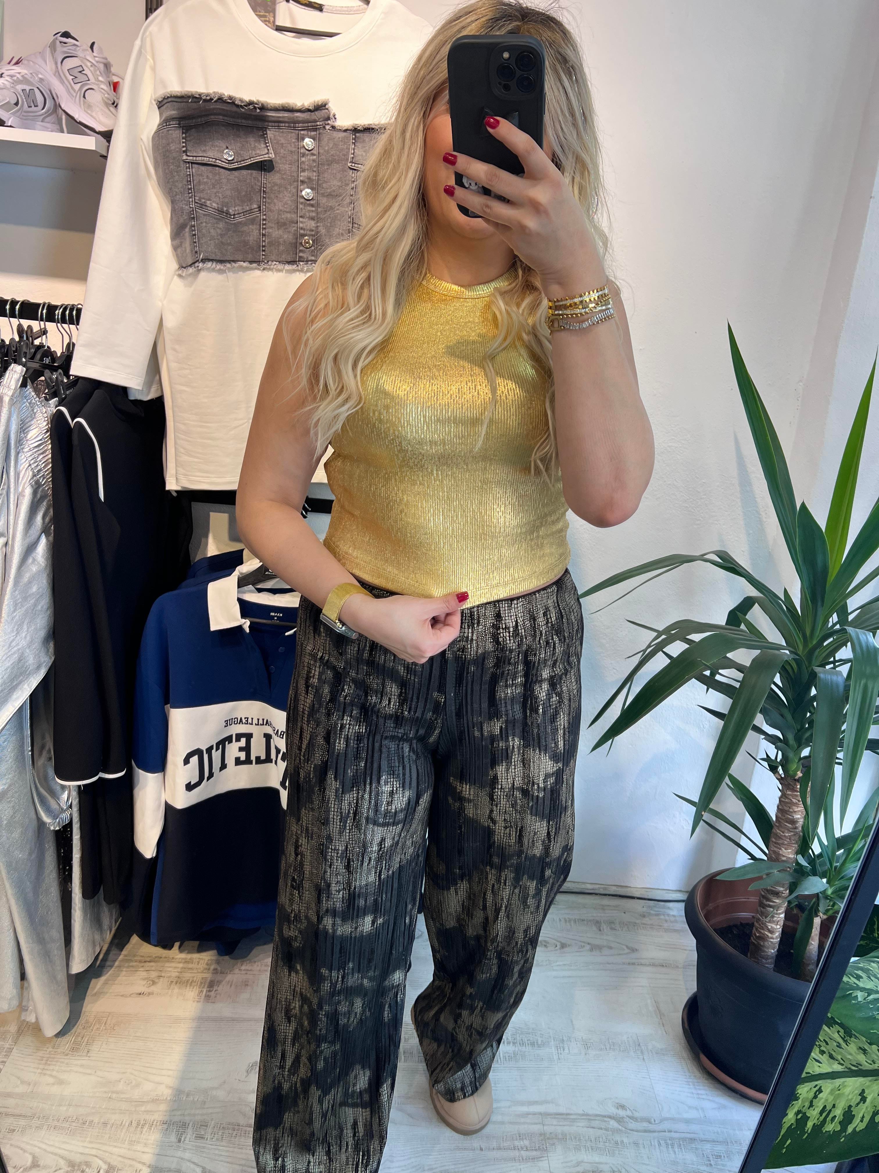 Gold Varaklı Halter Yaka Bluz