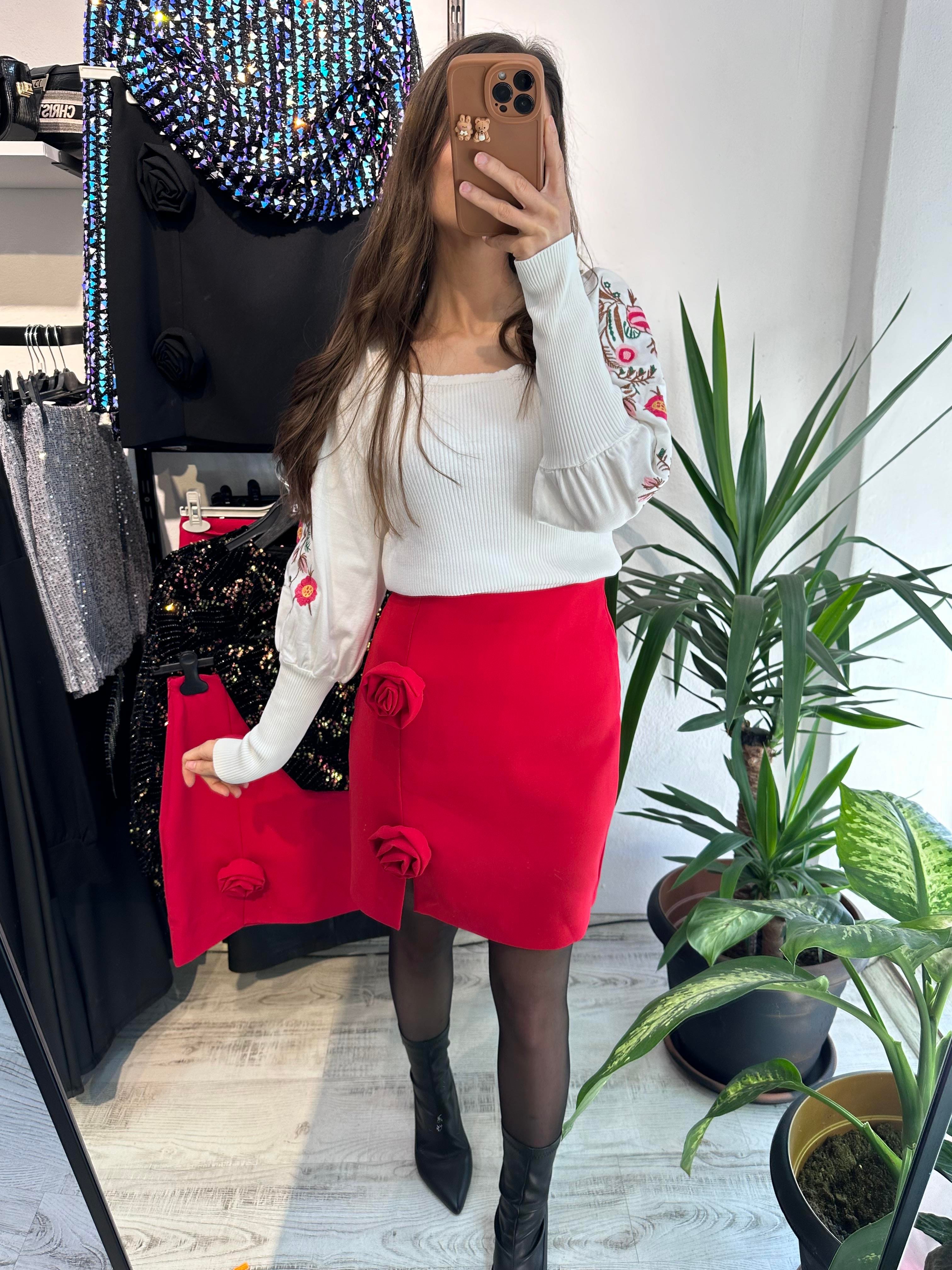 Güllü Kırmızı Mini Etek