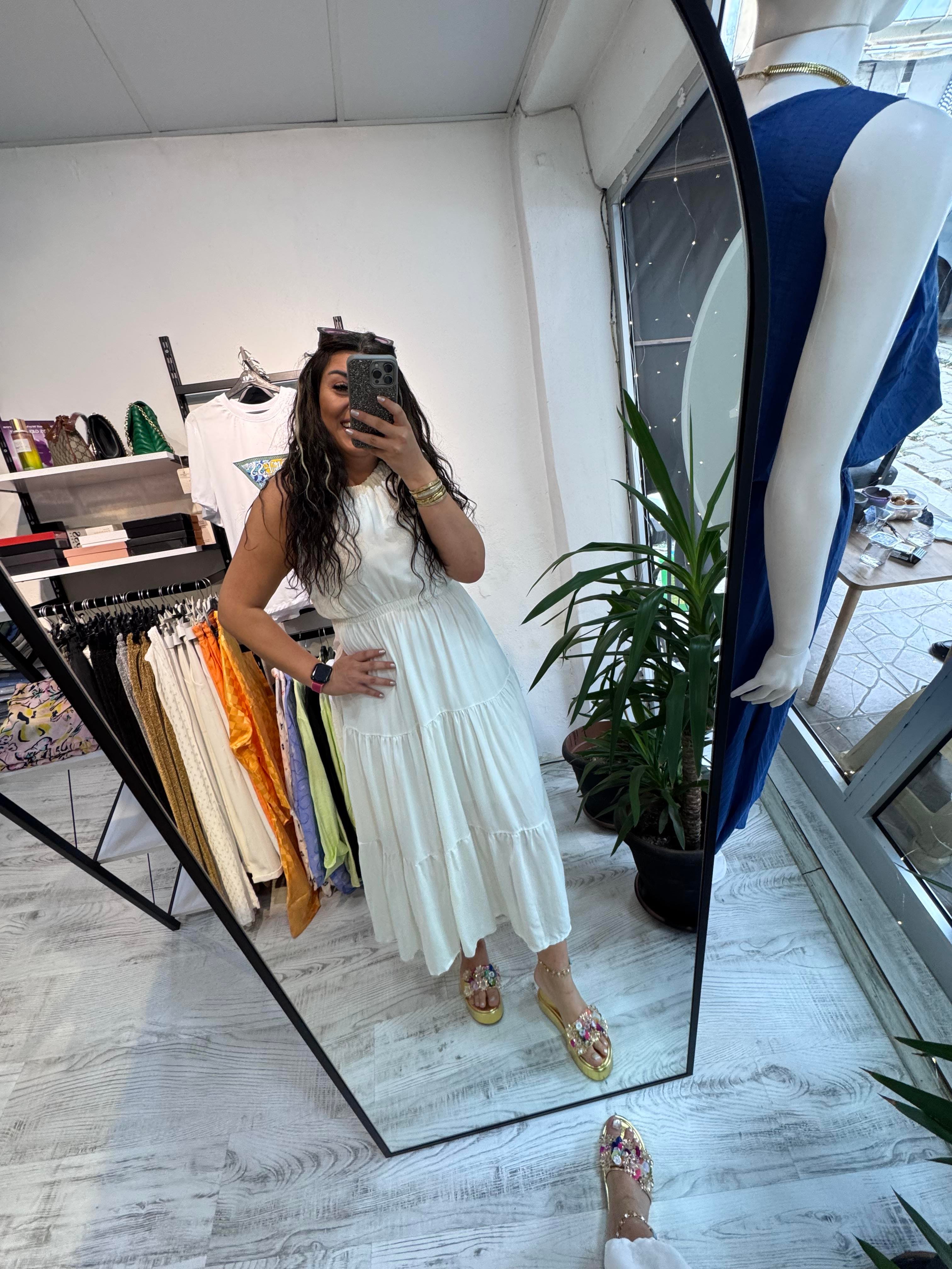 Halter Yaka Astarlı Beyaz Elbise