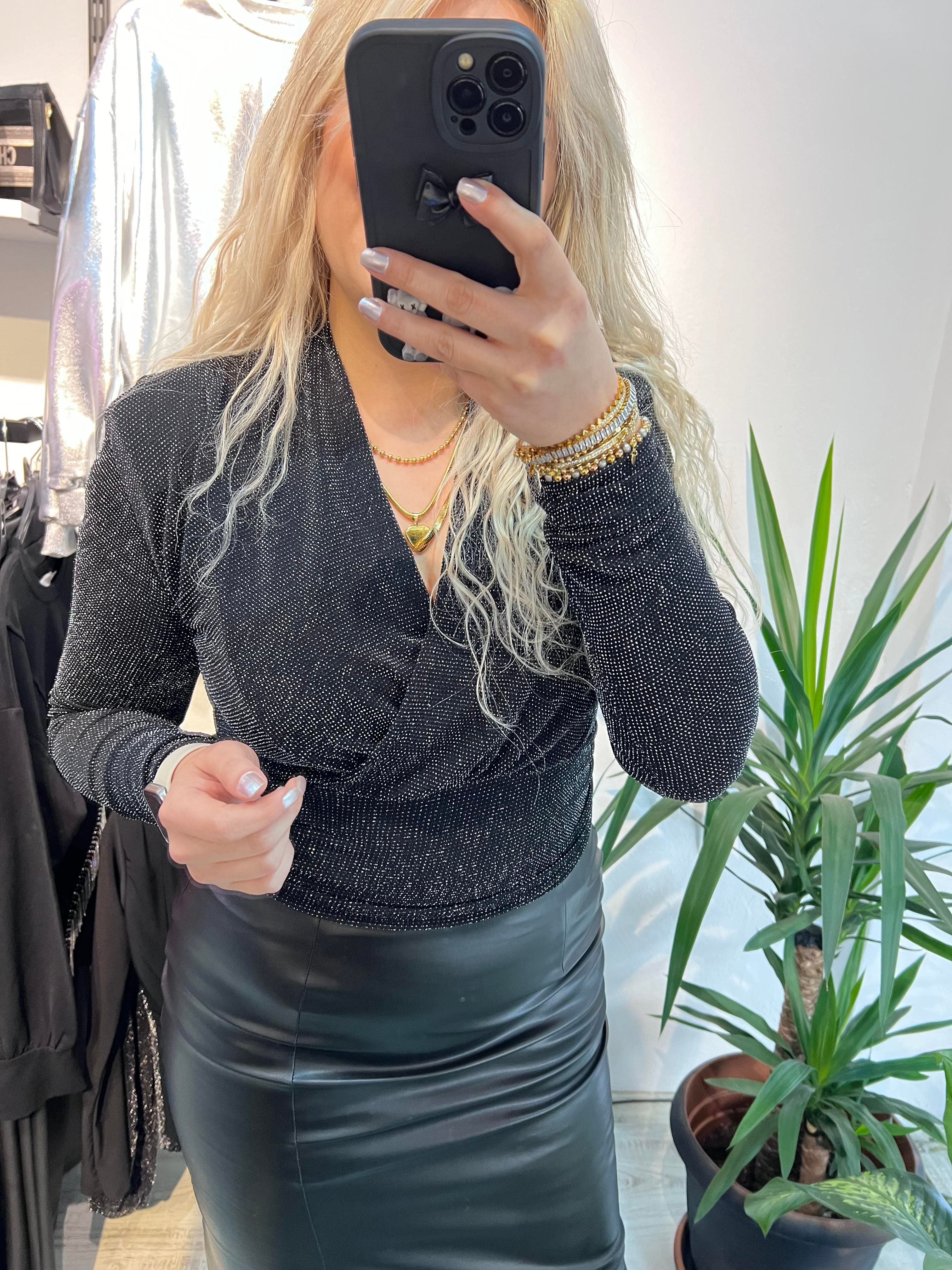 Işıltılı Vatkalı Likralı Bluz Siyah