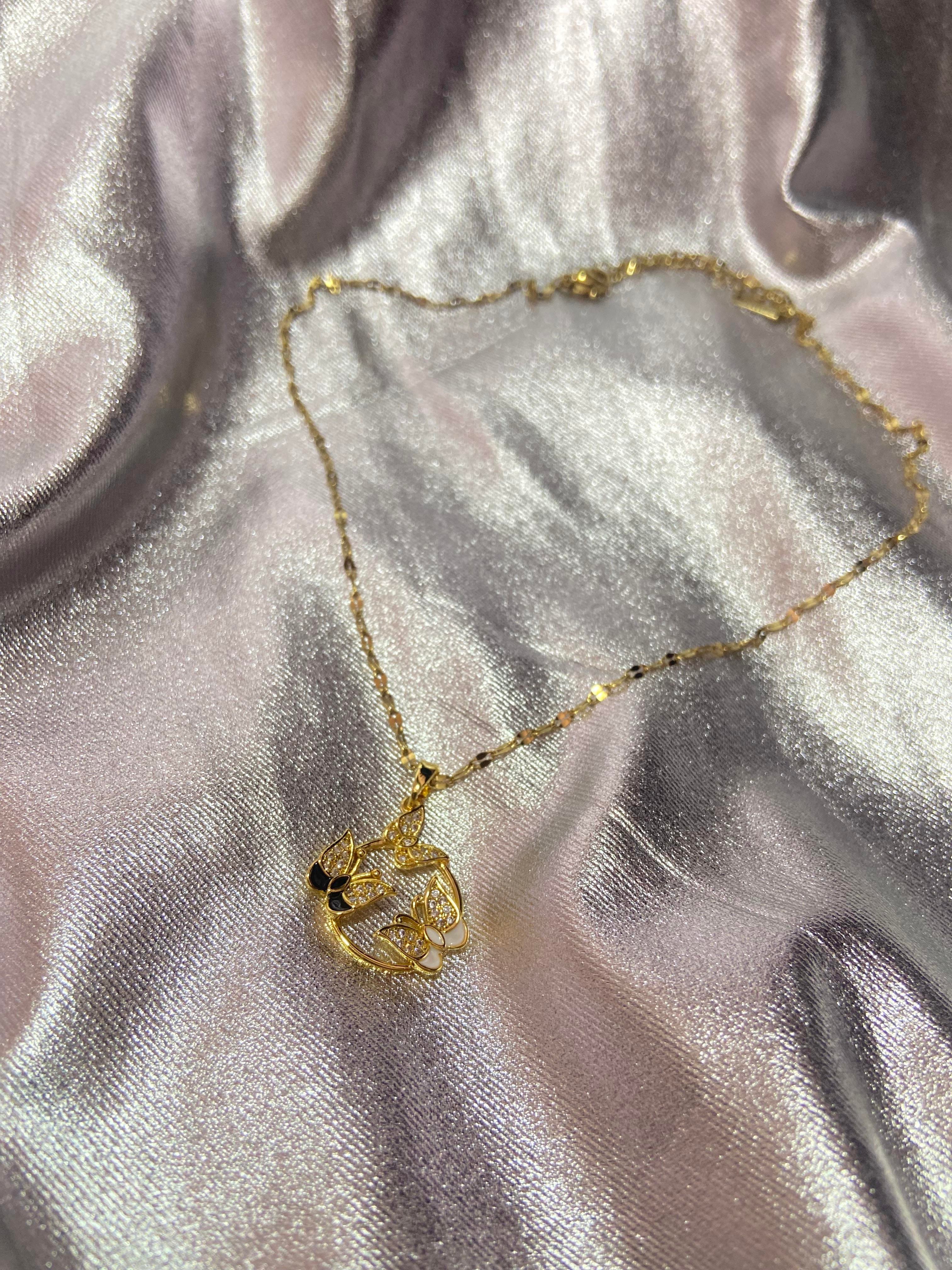 Kelebekli Gold Çelik Kolye