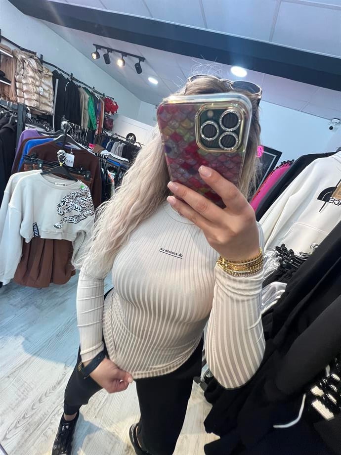 Kendinden Çizgili Tam Kalıp Bej Bluz