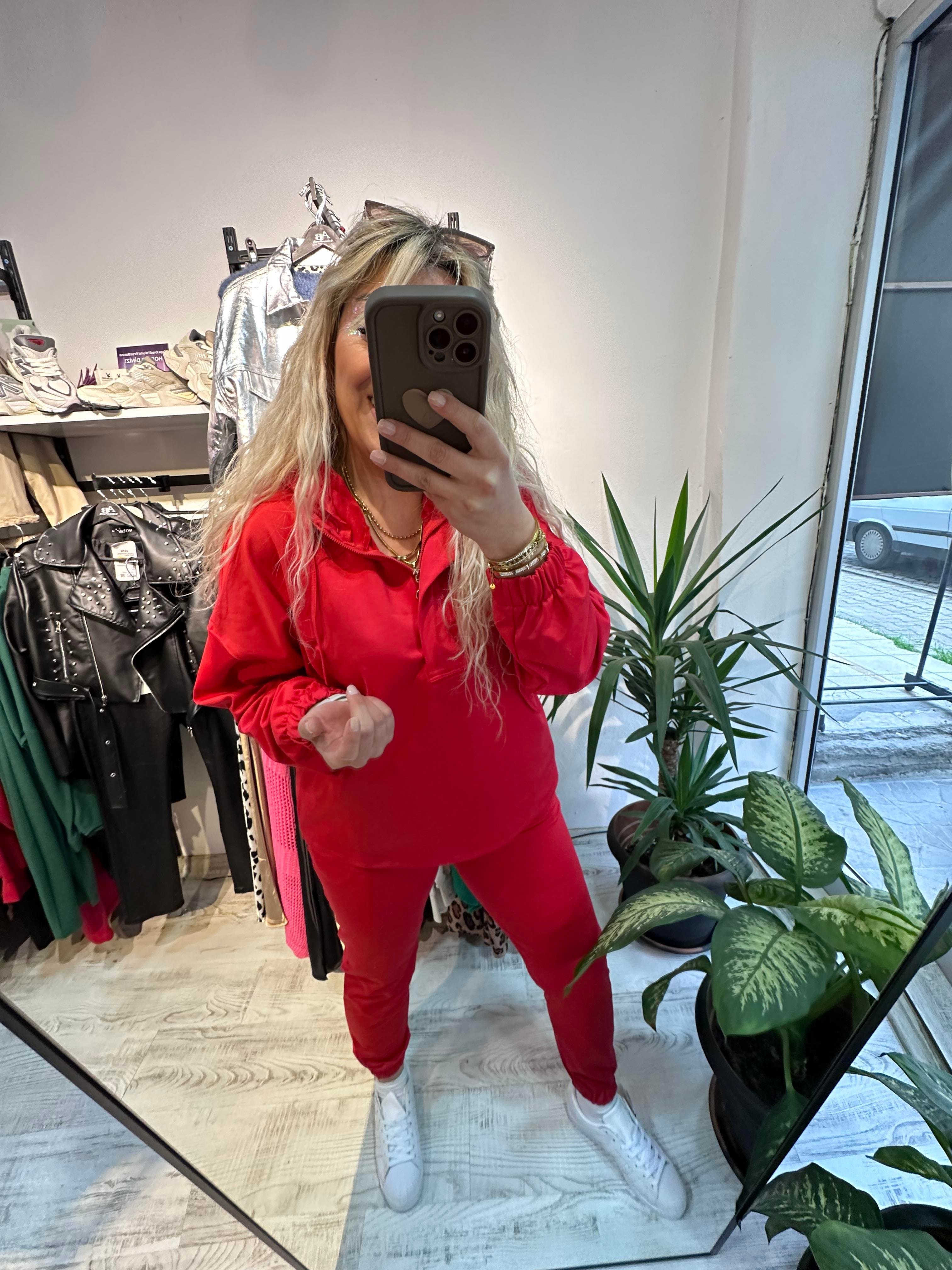 Kırmızı Scuba Takım