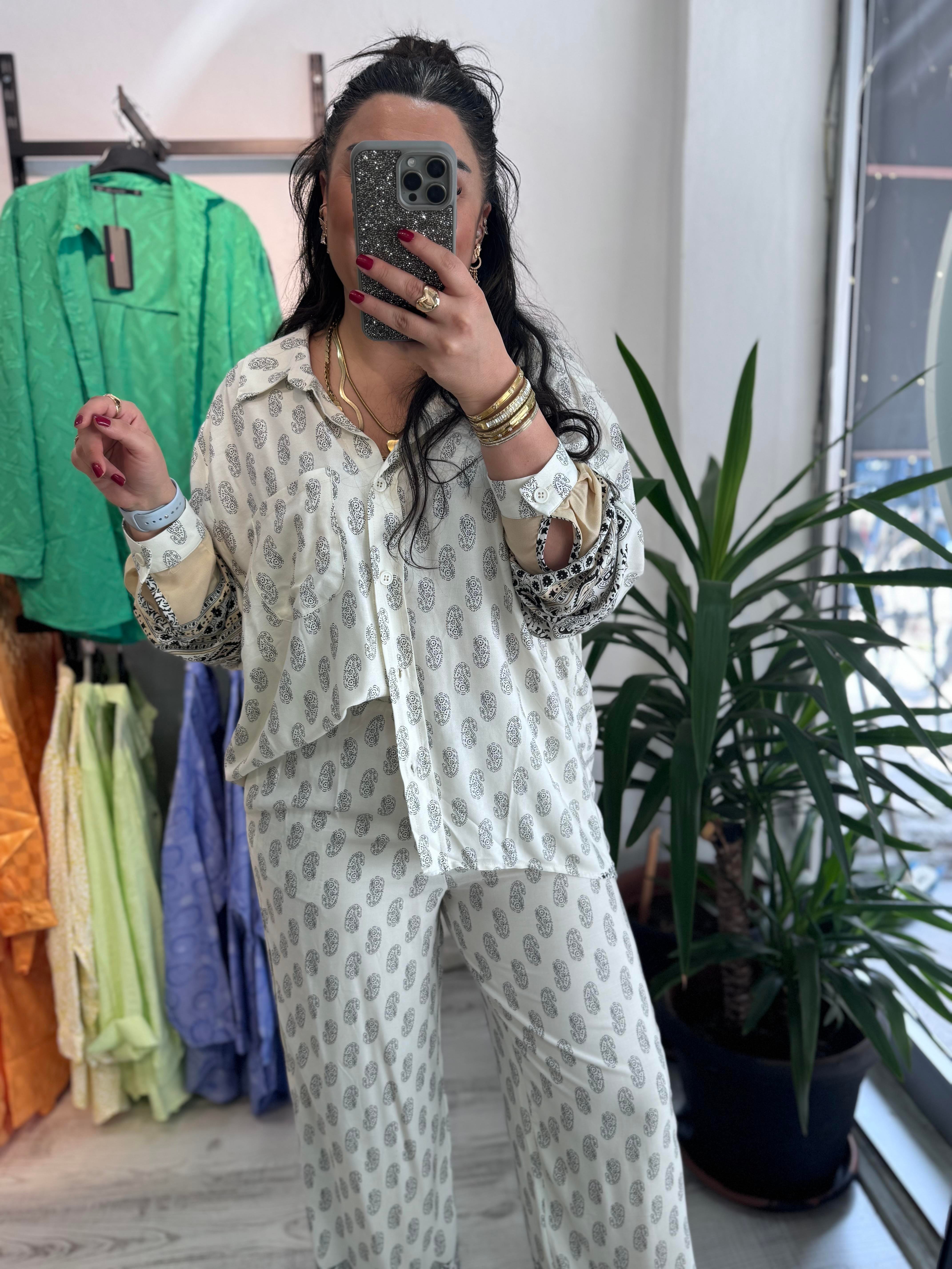 Marka Model Desenli Takım