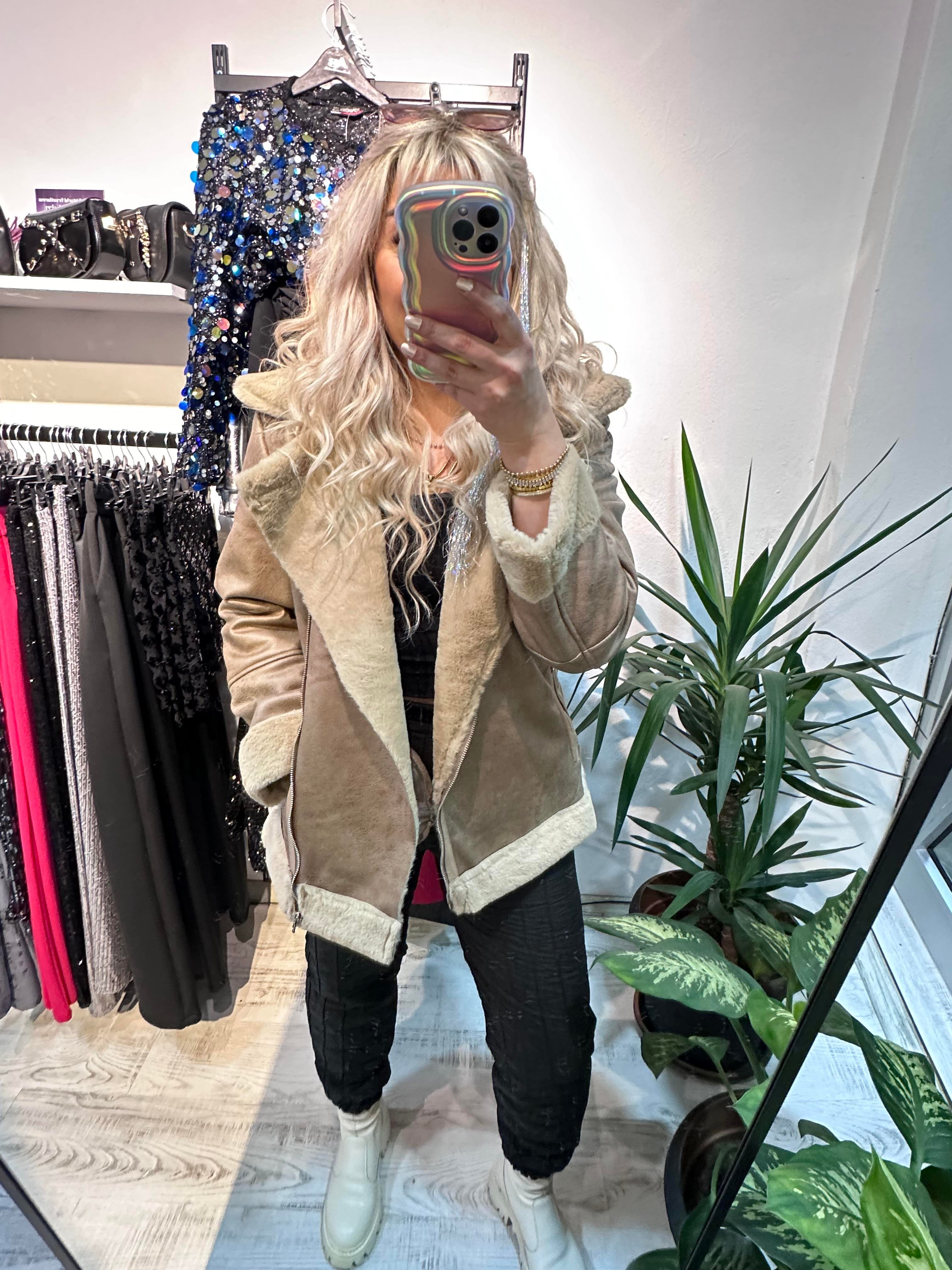 Marka Model Lüx Kalite İçi Kürklü Nubuk Deri Bej Biker Mont