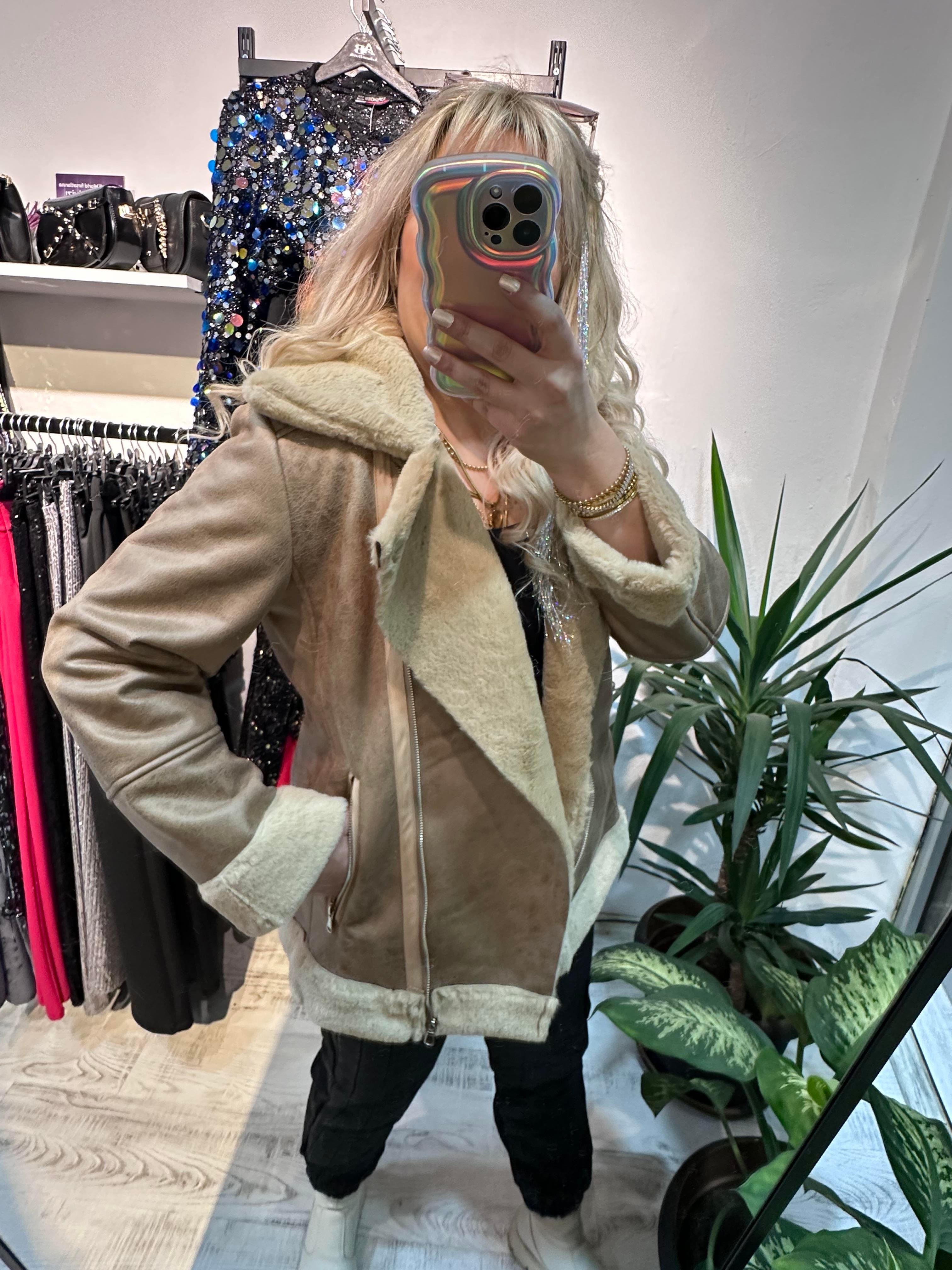 Marka Model Lüx Kalite İçi Kürklü Nubuk Deri Bej Biker Mont