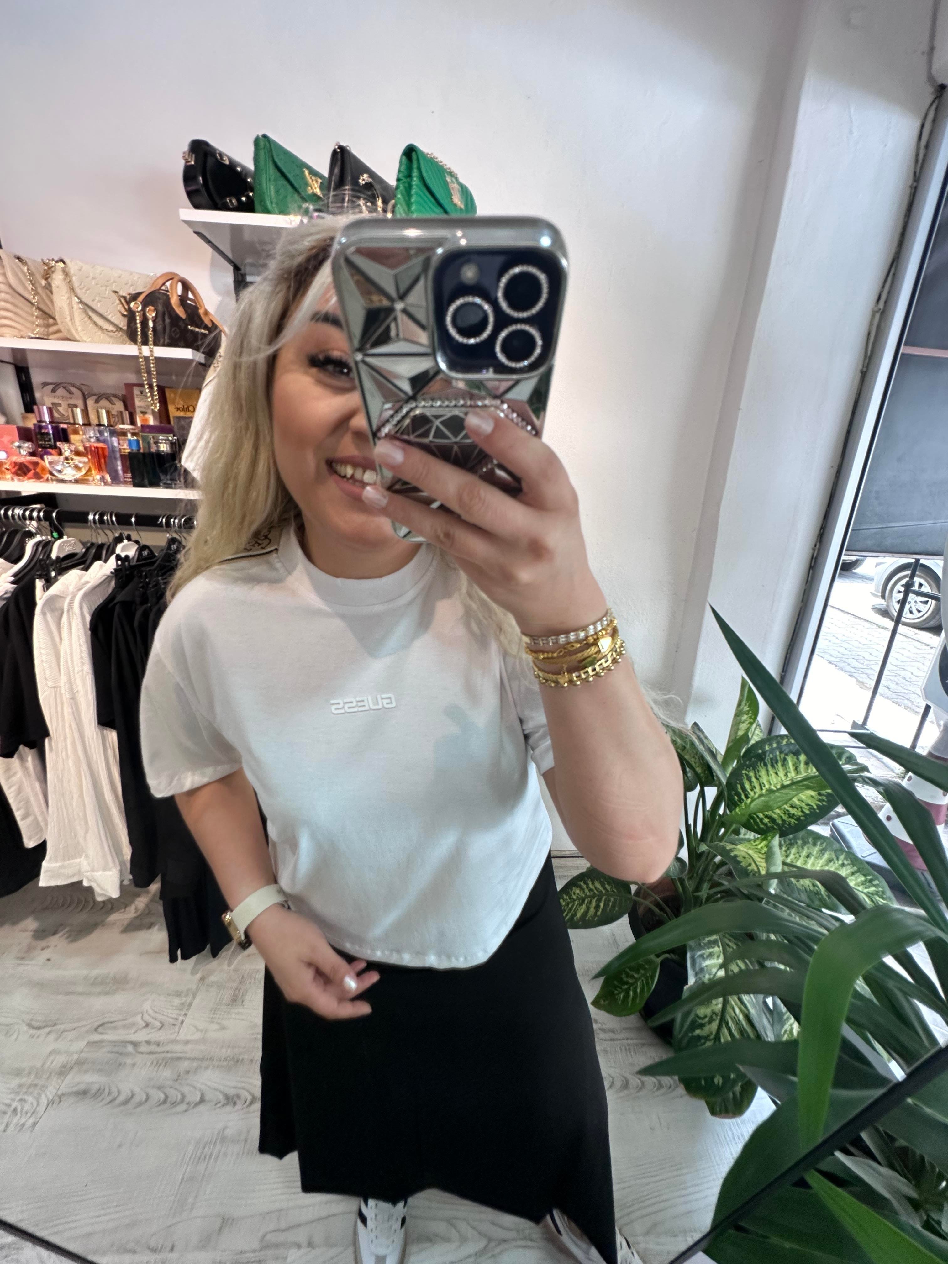 Marka Model Şeritli Beyaz Tshirt