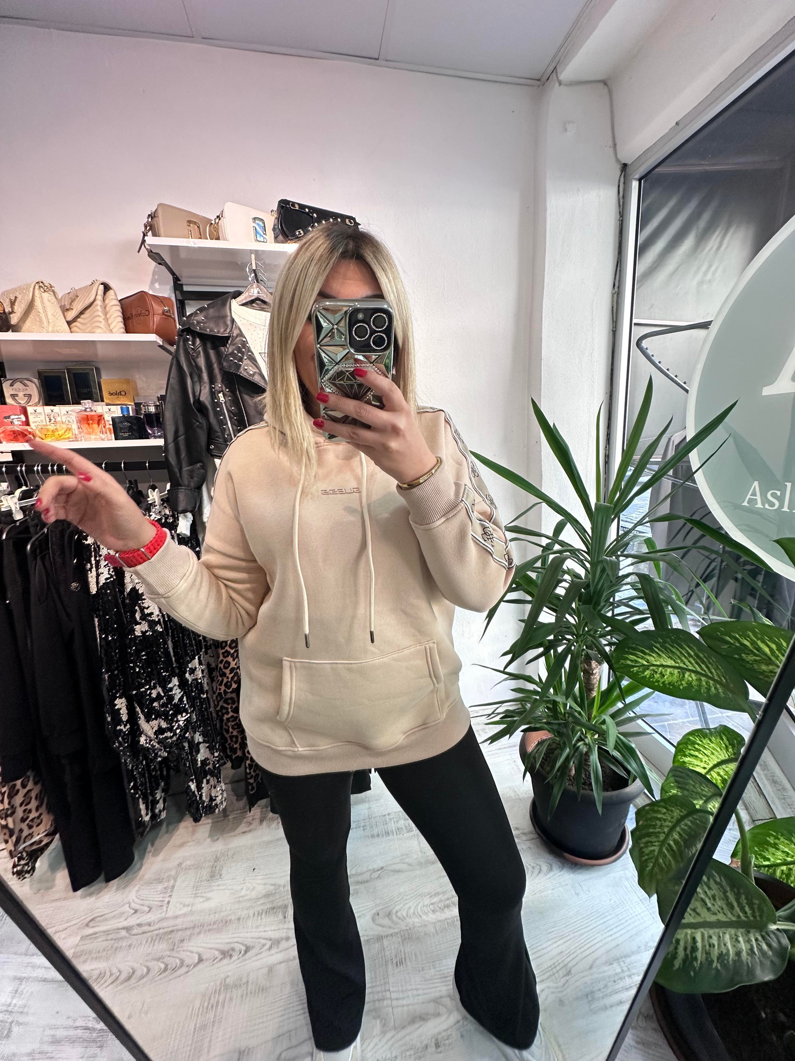 Marka Model Şeritli Kapşonlu Bej Sweat