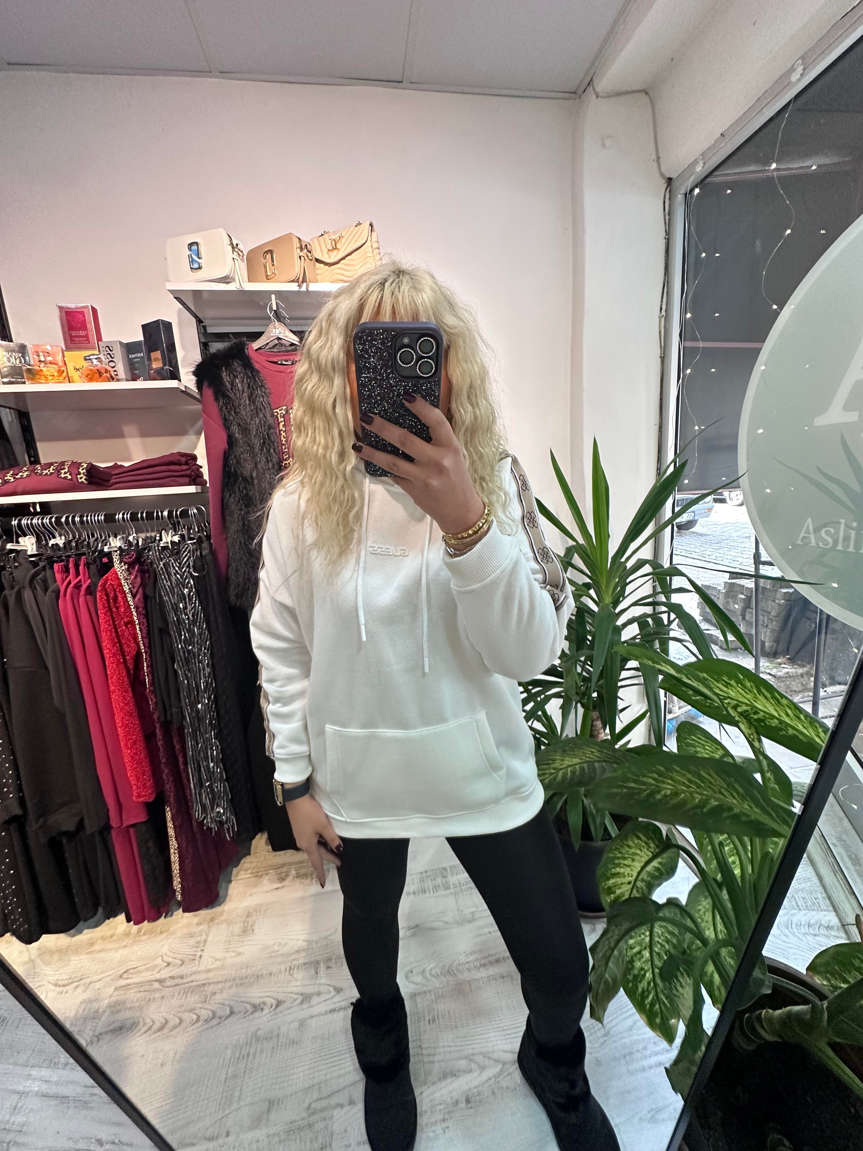 Marka Model Şeritli Kapşonlu Beyaz Sweat