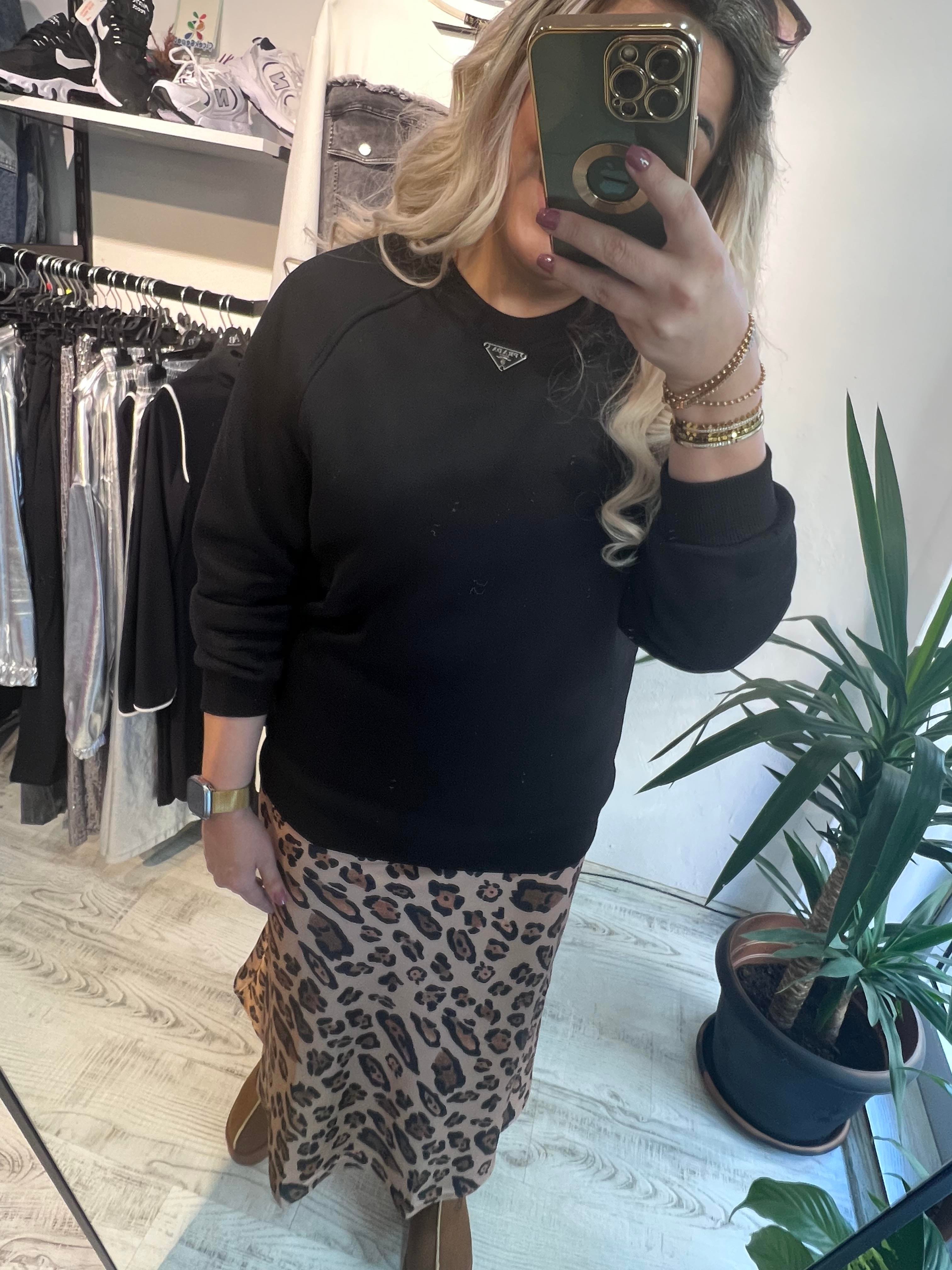 Marka Model Siyah Sweatshirt