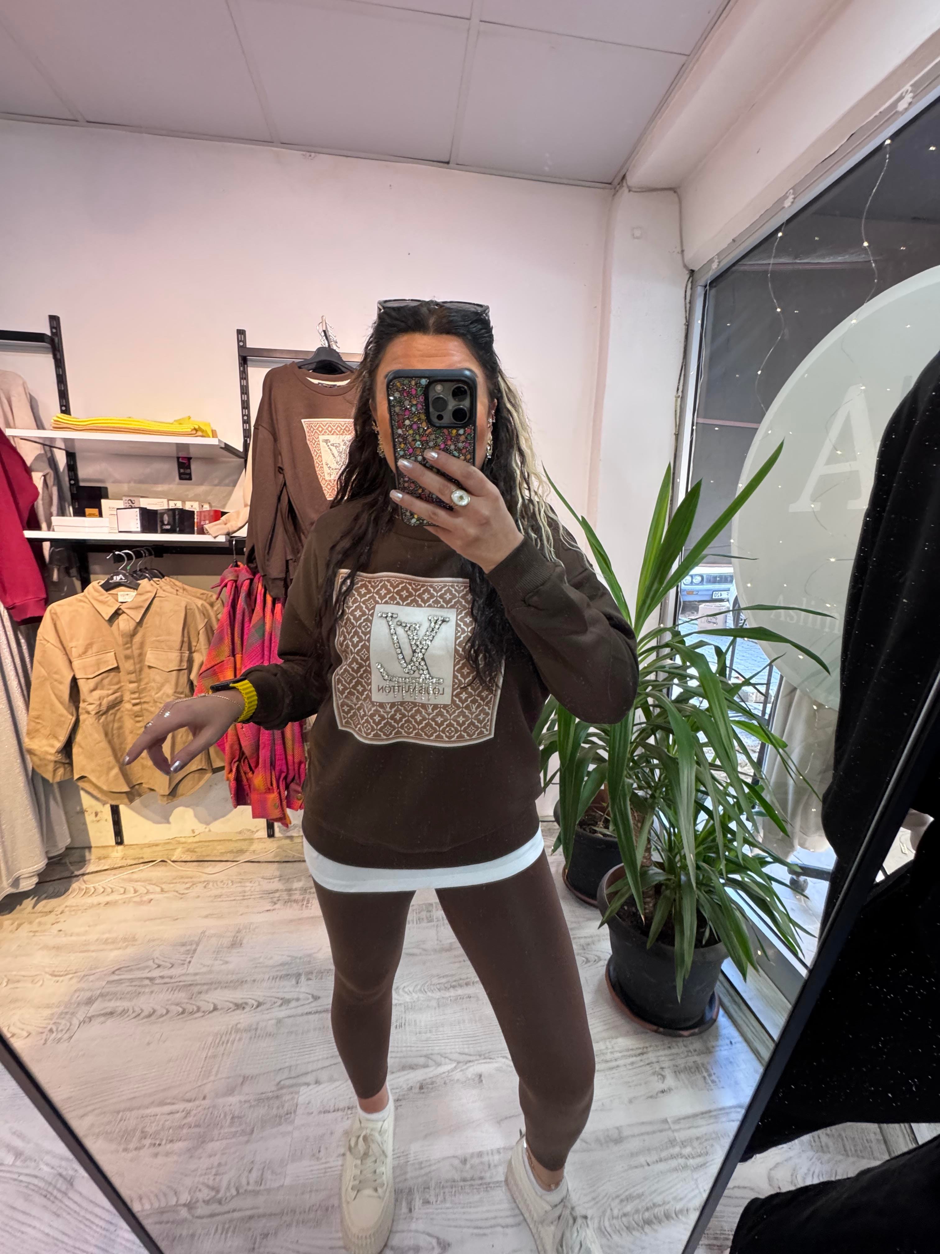 Marka Model Taş Detaylı Kahverengi Sweat