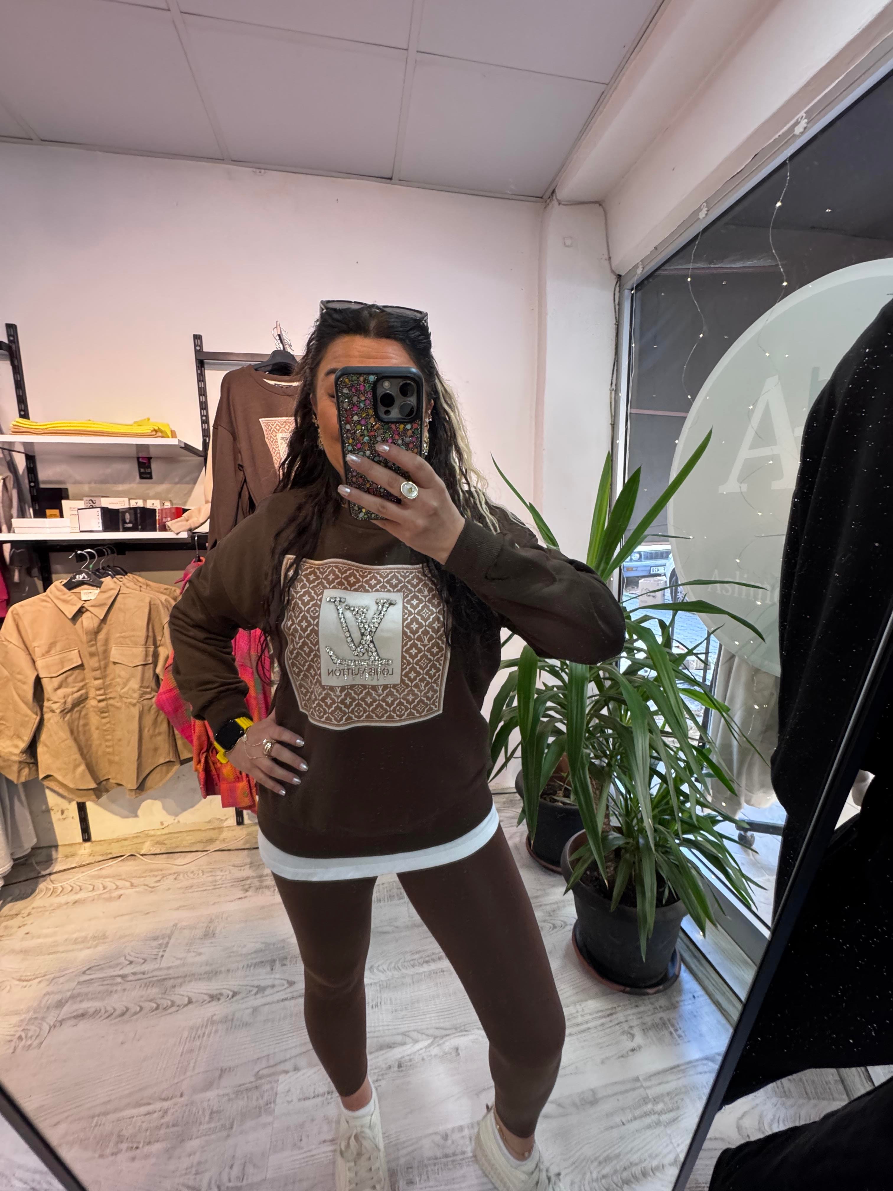 Marka Model Taş Detaylı Kahverengi Sweat