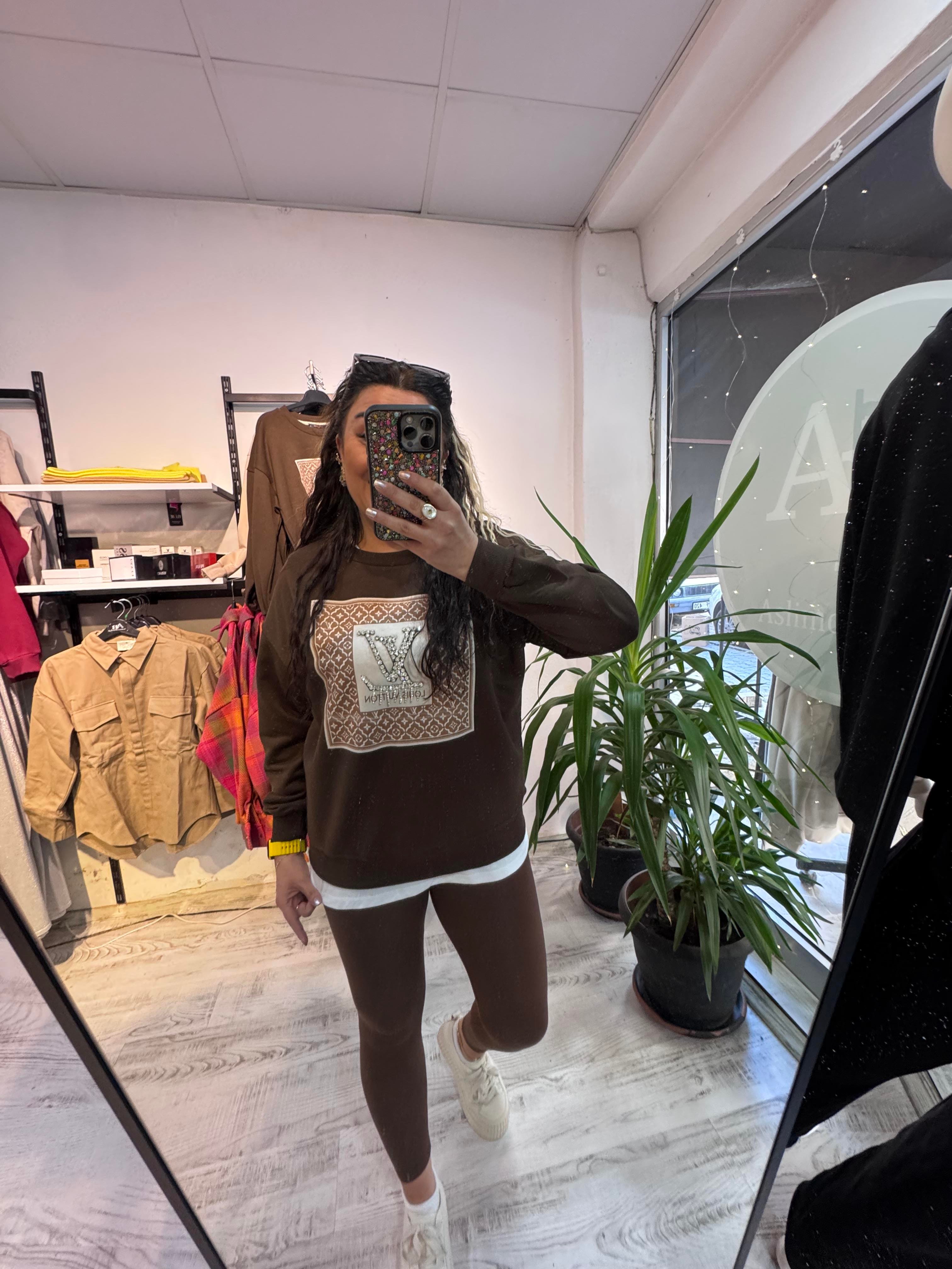 Marka Model Taş Detaylı Kahverengi Sweat