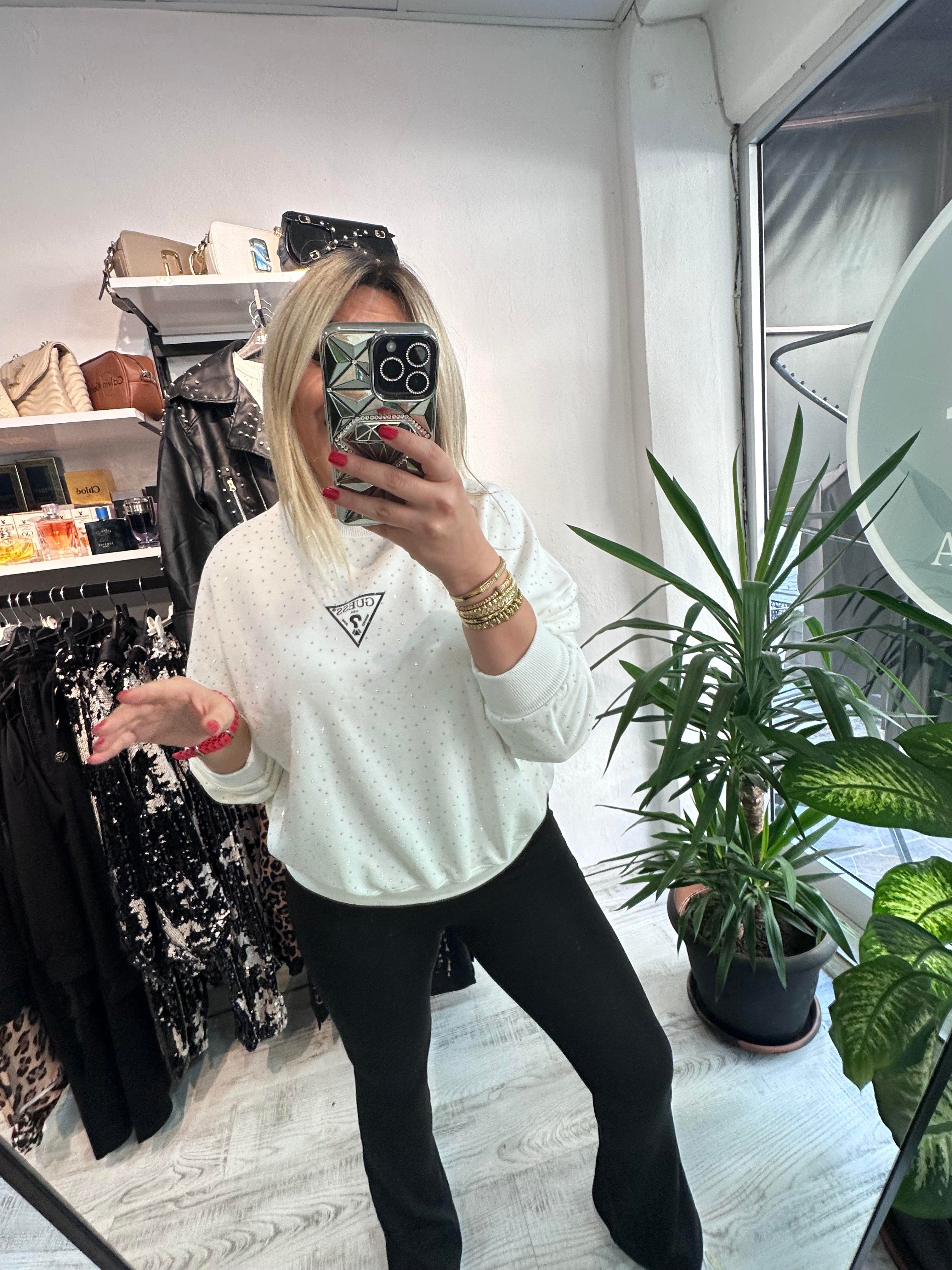 Marka Model Taşlı Beyaz Sweat