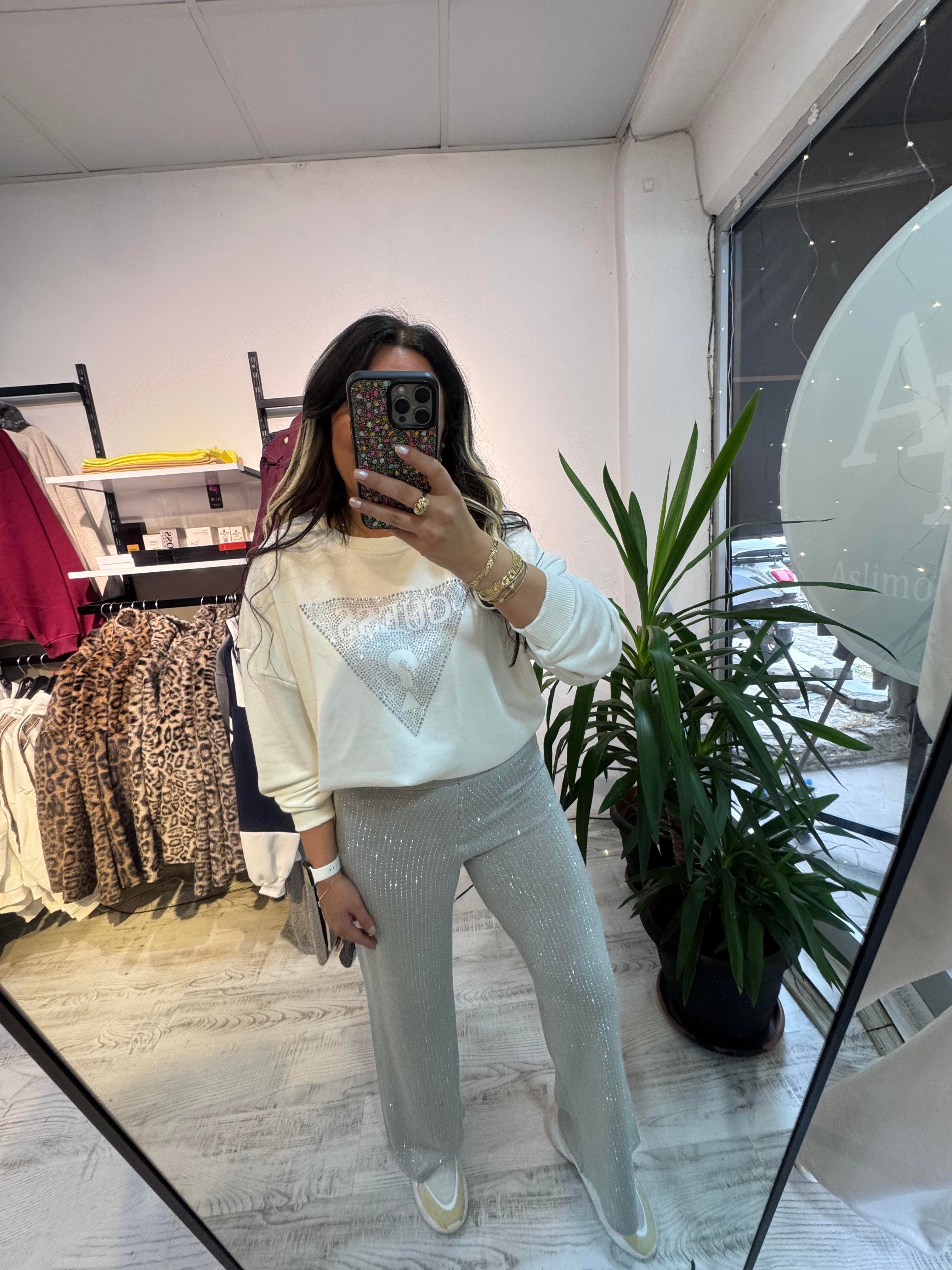 Marka Model Taşlı Beyaz Sweat