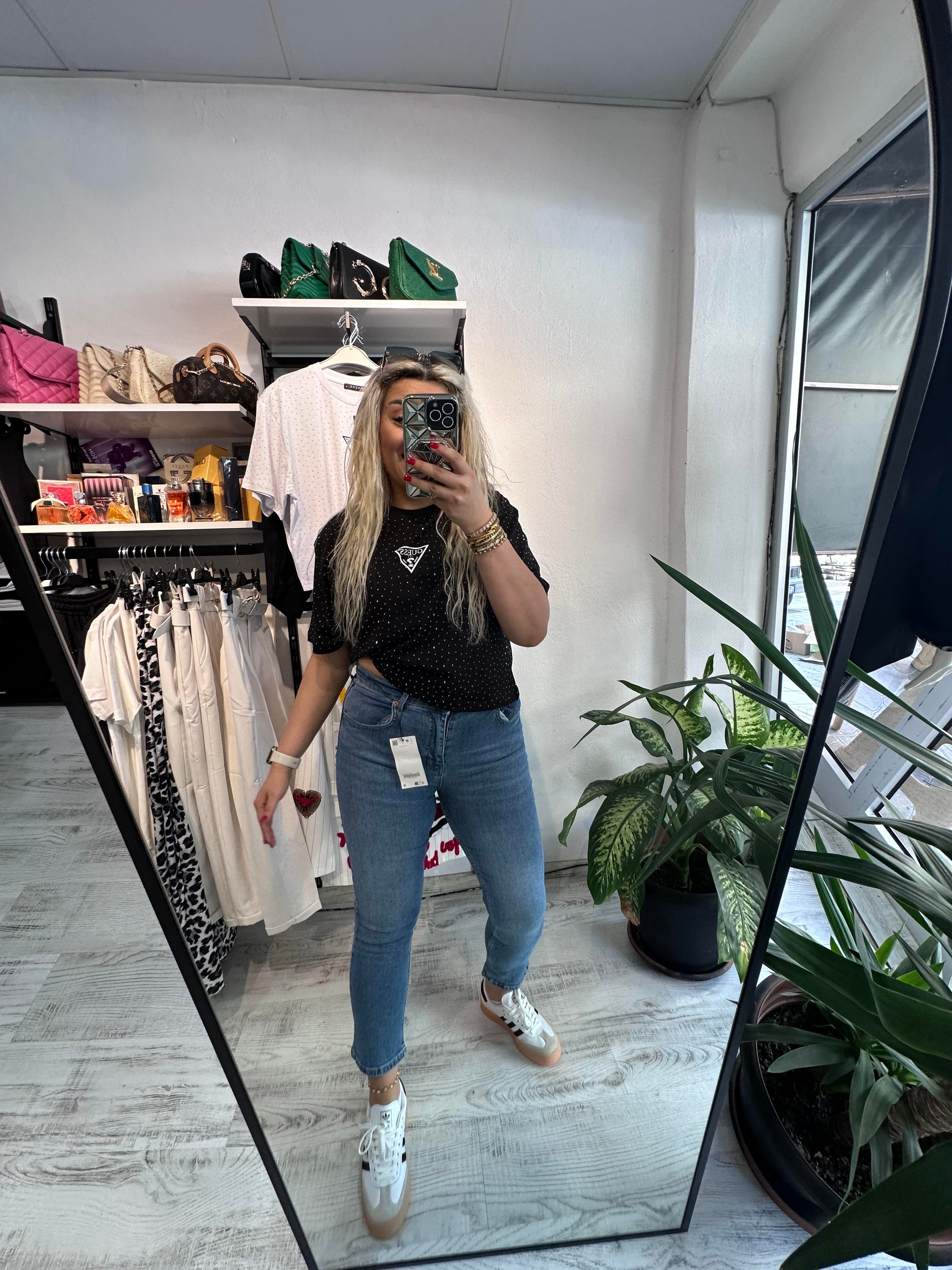 Mrk Model Taşlı Siyah Tshirt