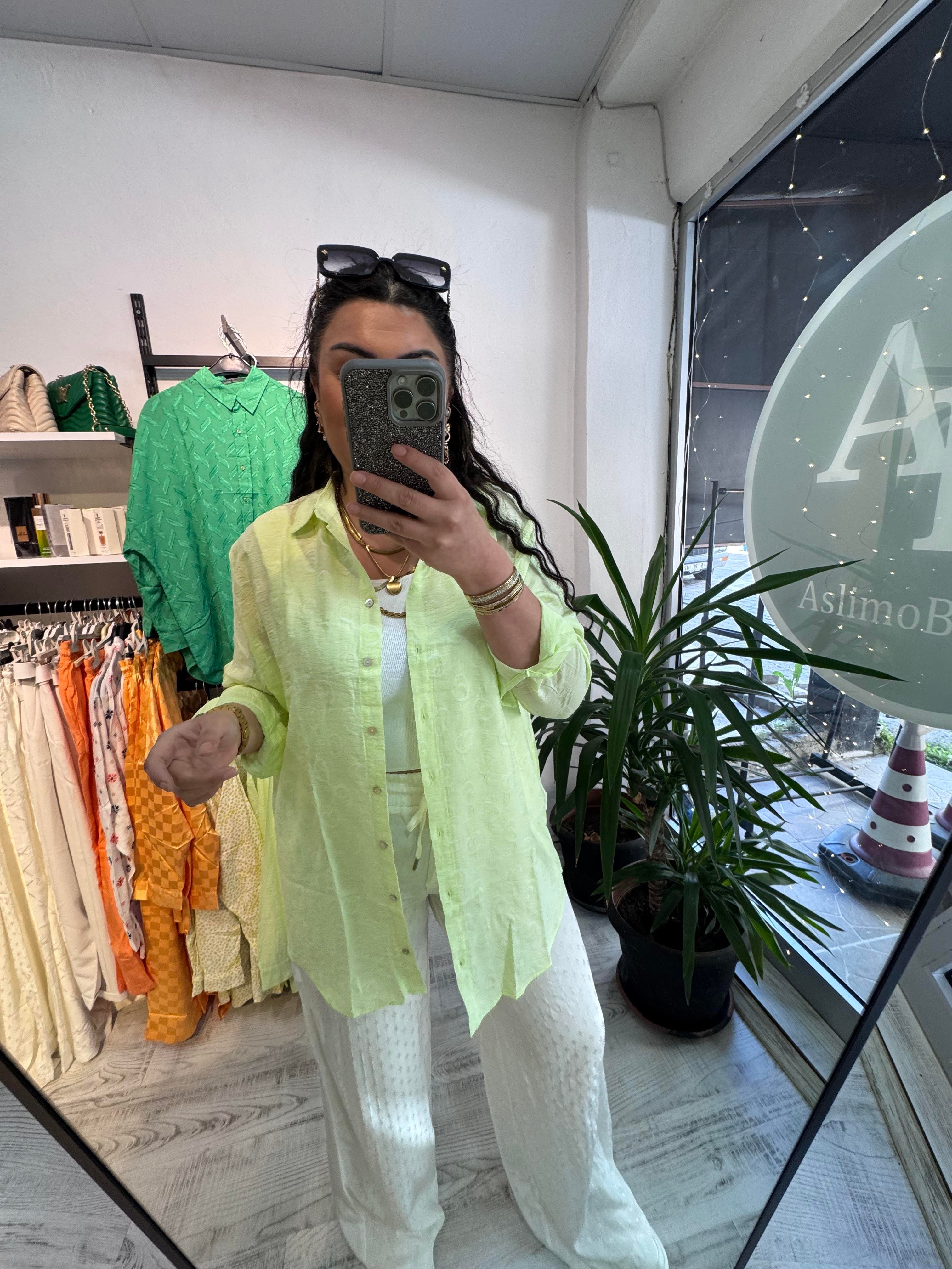 Neon Yeşil Jakarlı Gömlek