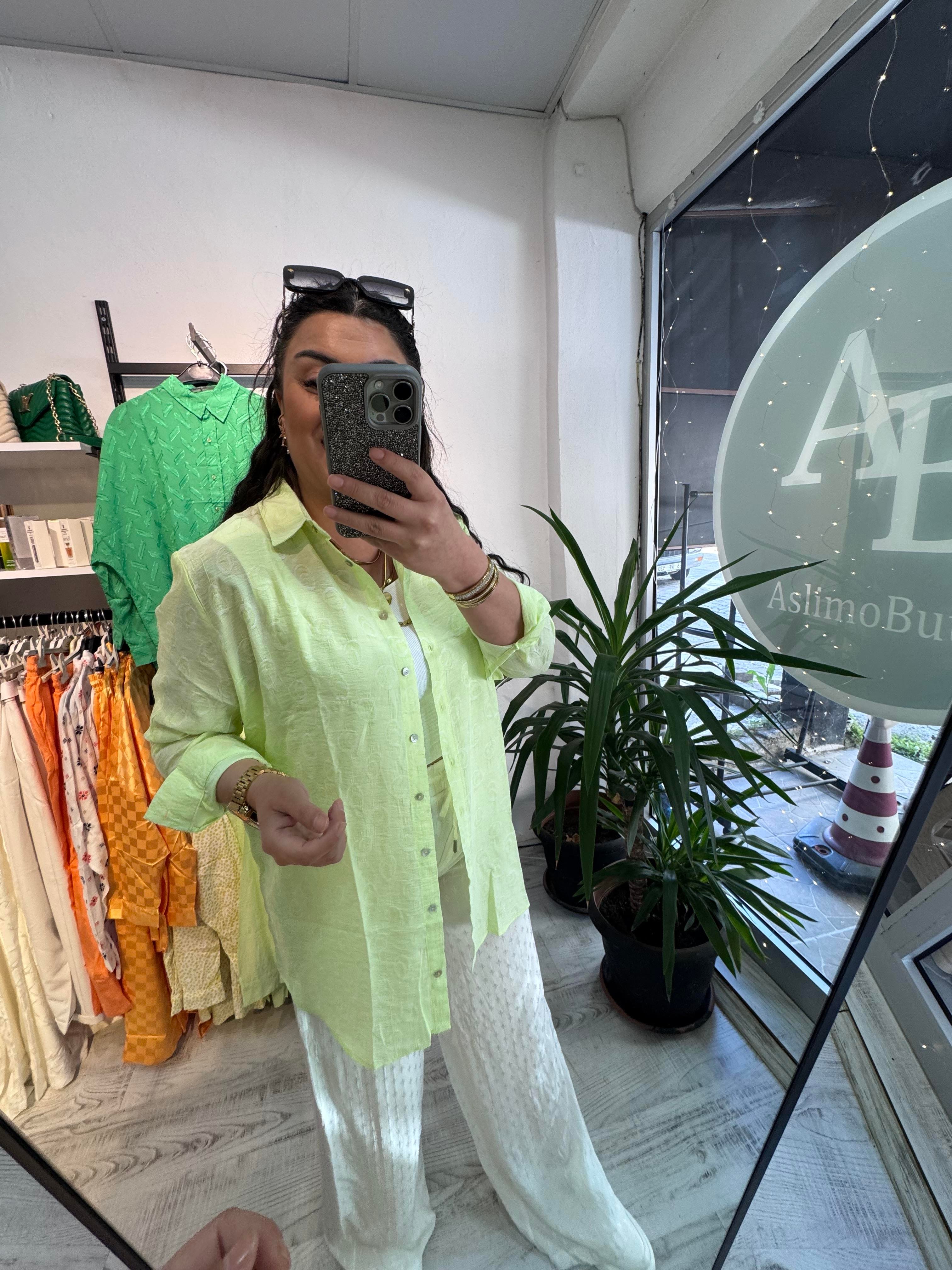 Neon Yeşil Jakarlı Gömlek