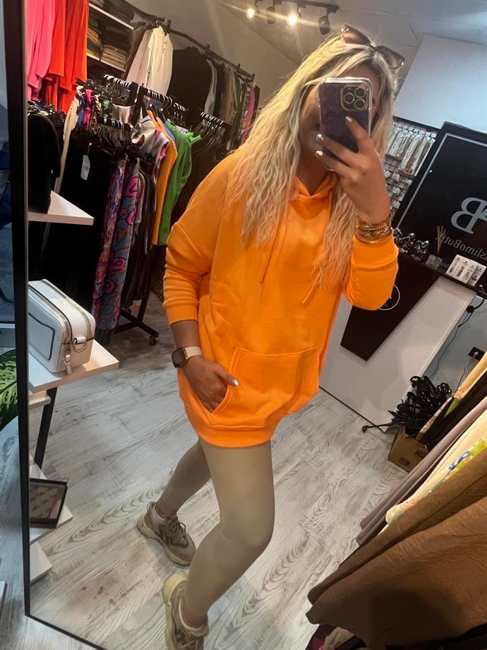 orange sweatshirt