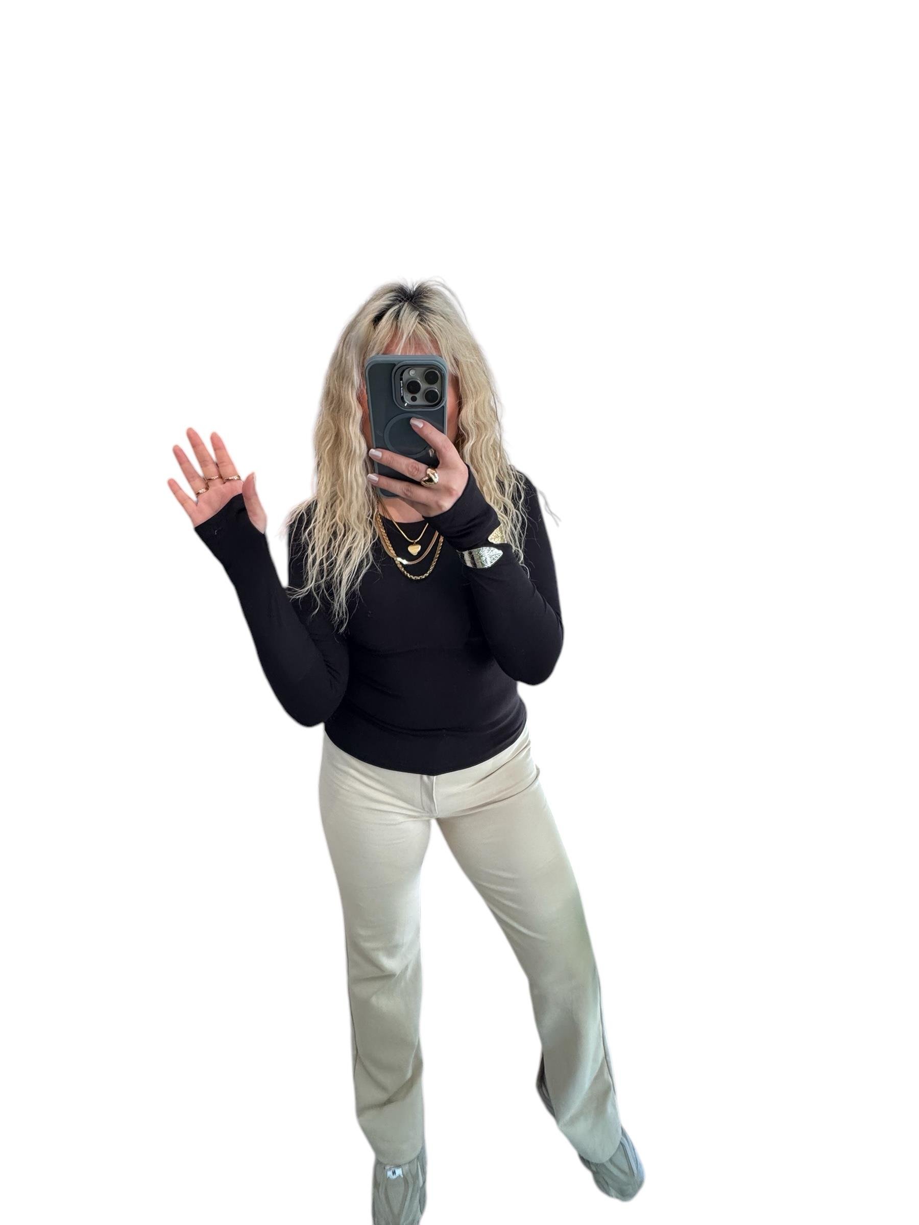 Parmak Geçirmeli Siyah Oys Bady