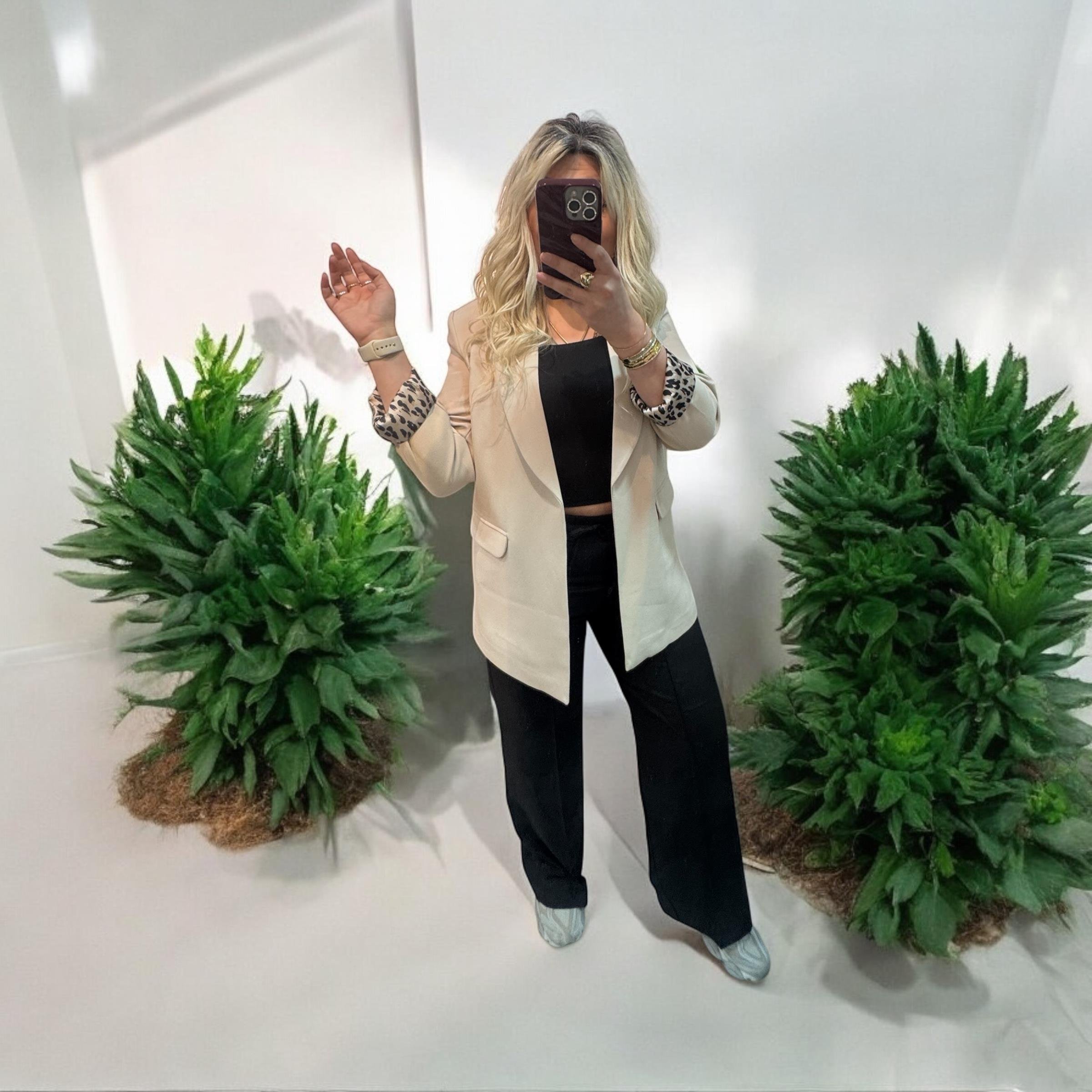 Premium Kalite Leopar Detaylı Bej Ceket