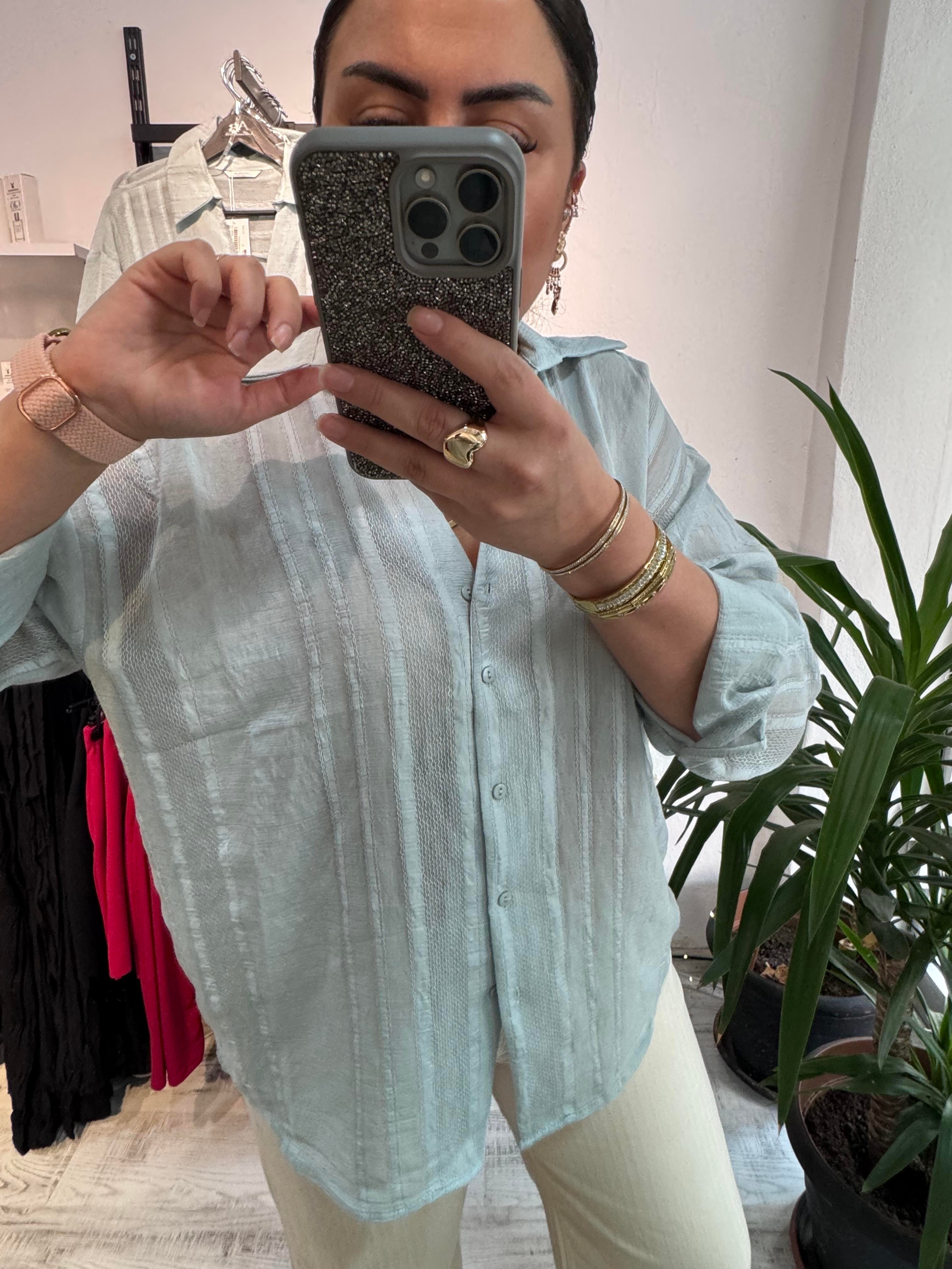 Premium Kalite Transparan Buz Mavi Gömlek