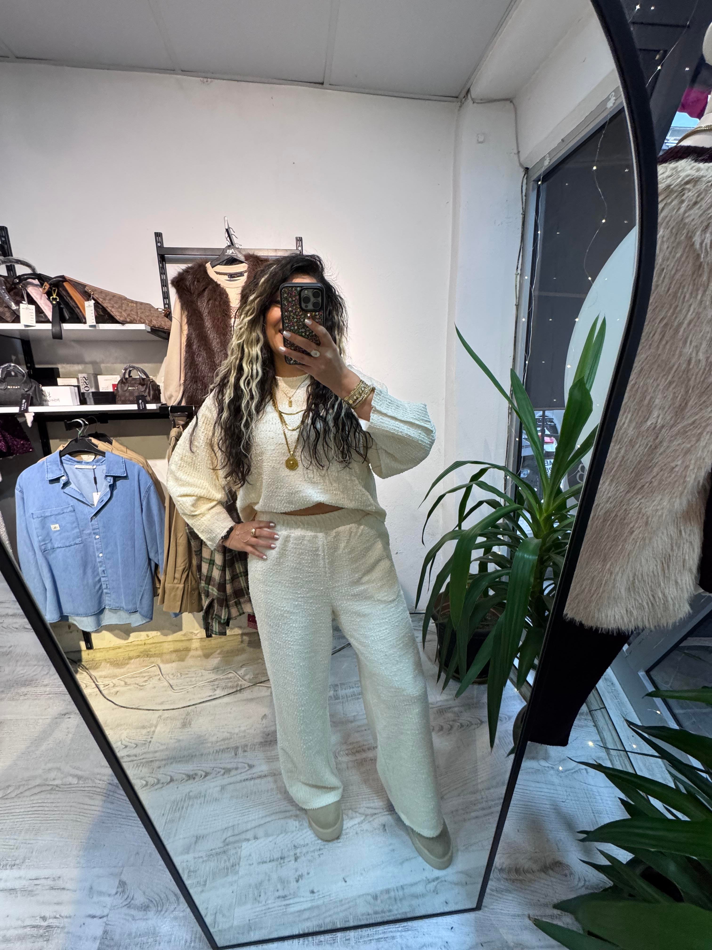 Premium Seri Ekru Takım