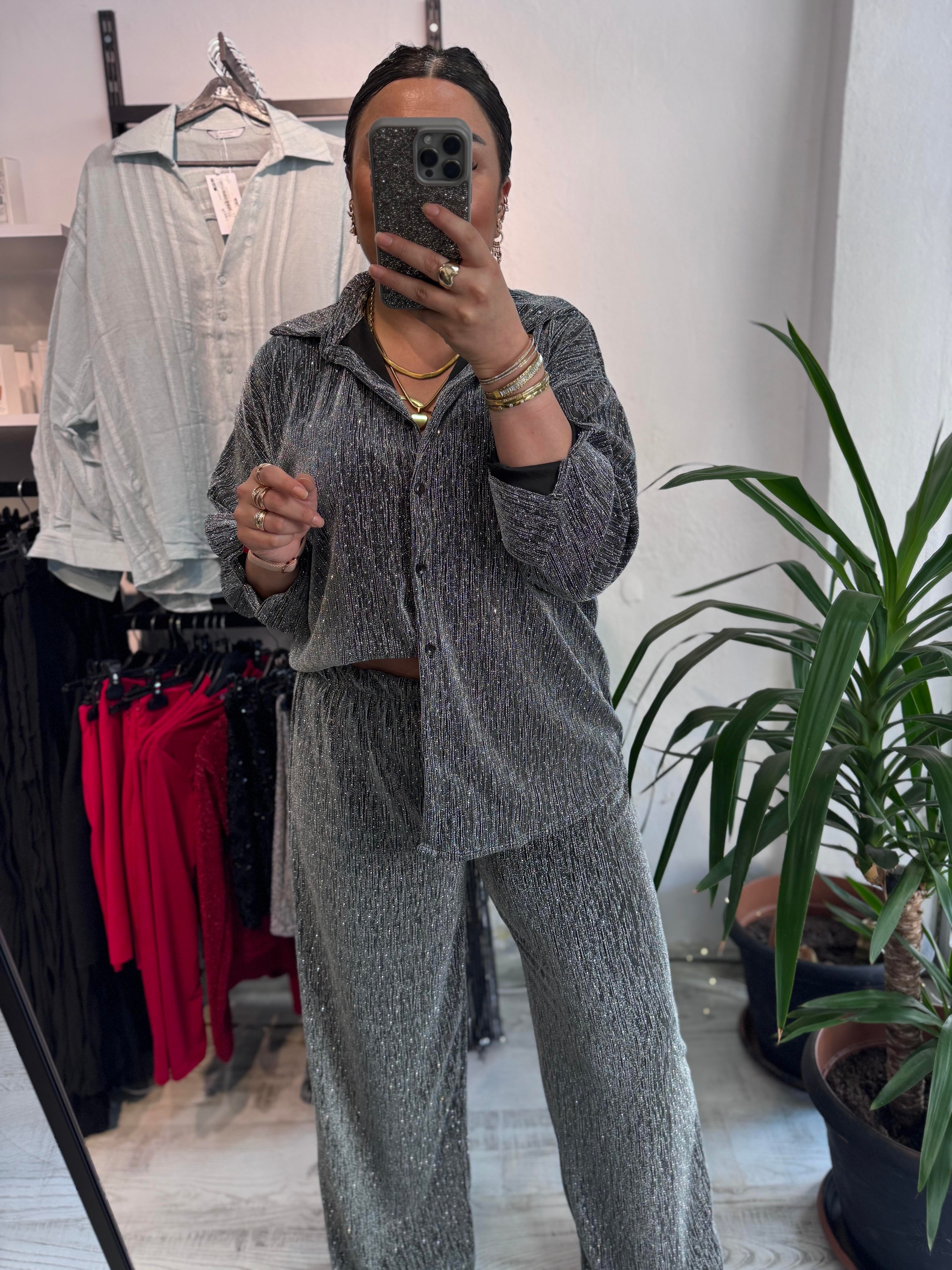 Simli Taş Detaylı Likralı Takım