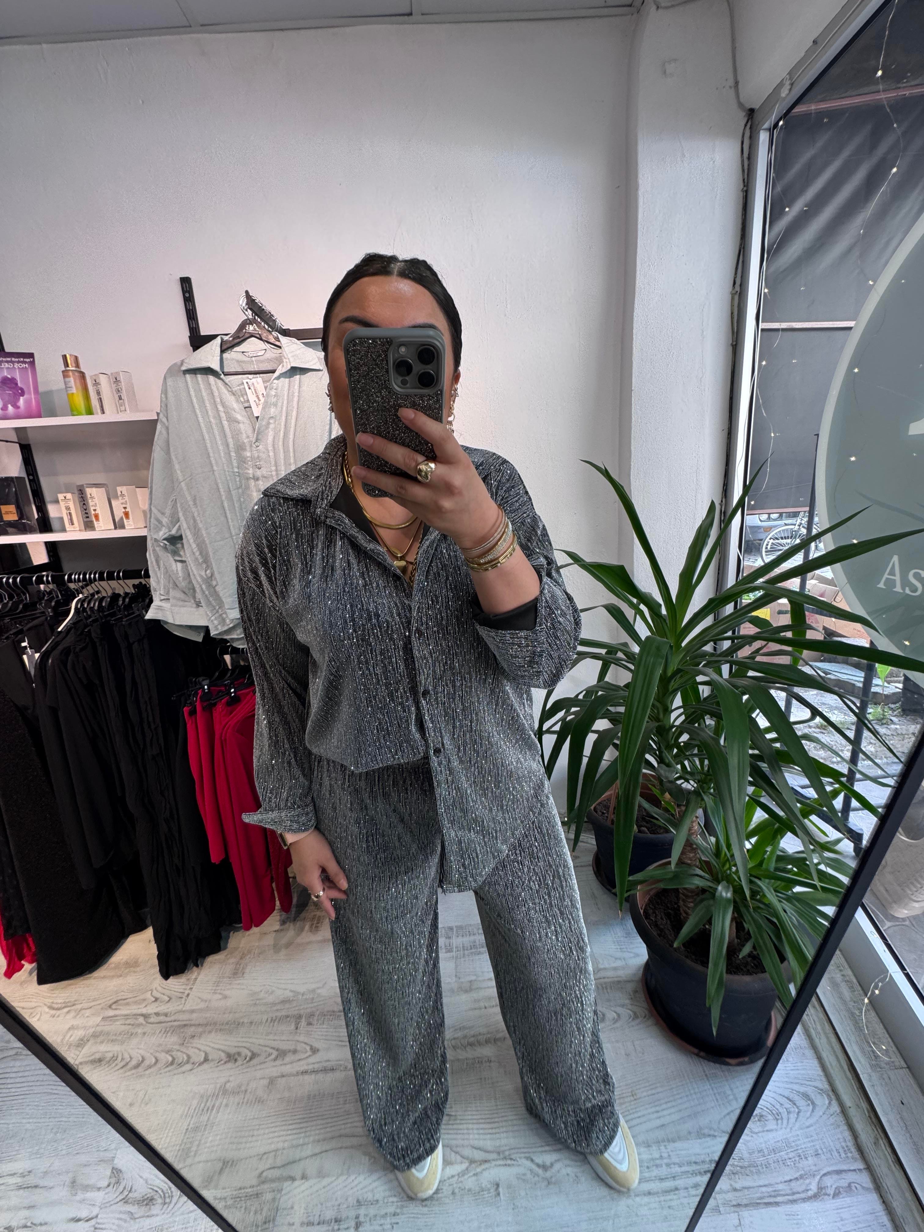 Simli Taş Detaylı Likralı Takım