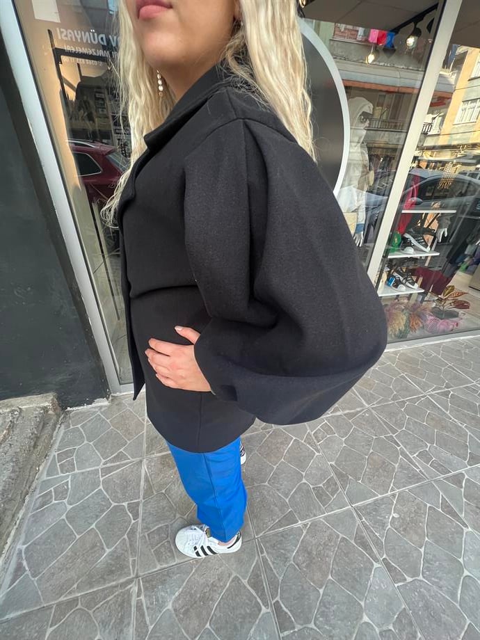 Siyah Balon Kol Kısa Kaban