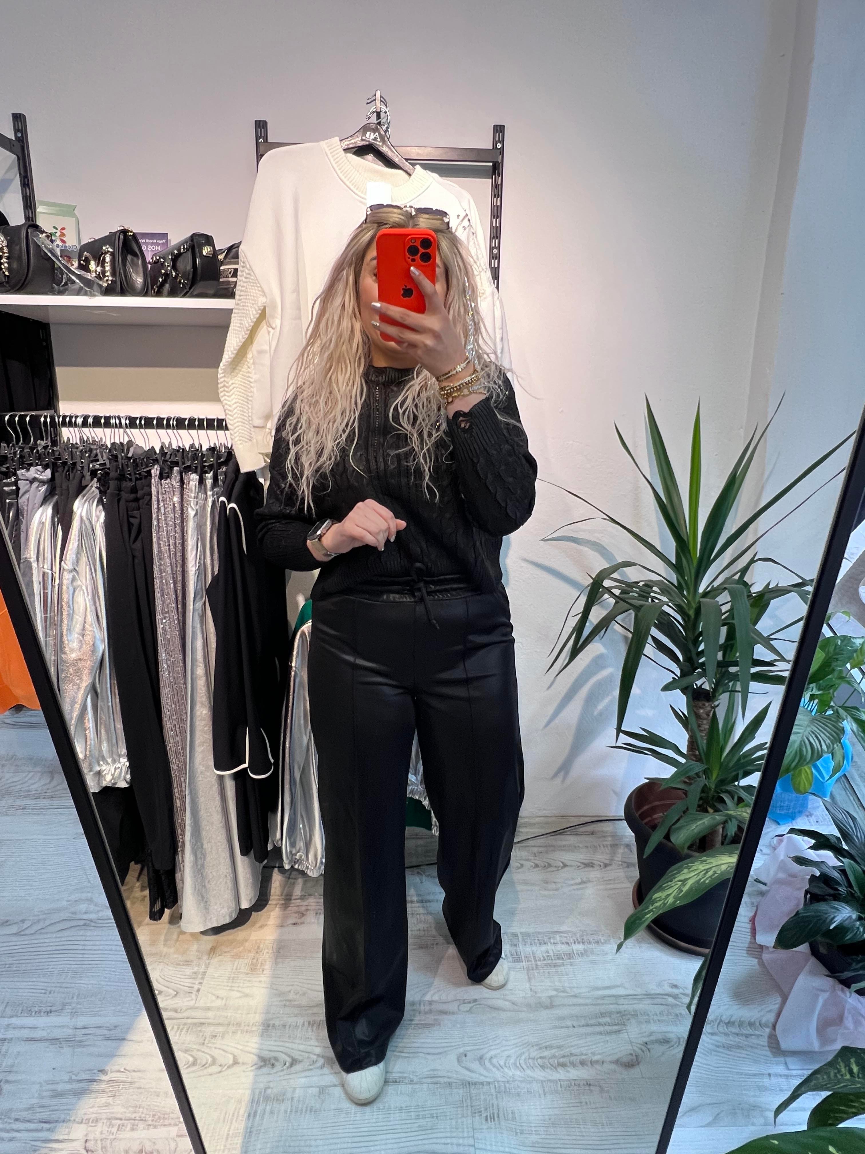 Siyah Örme Deri Pantolon