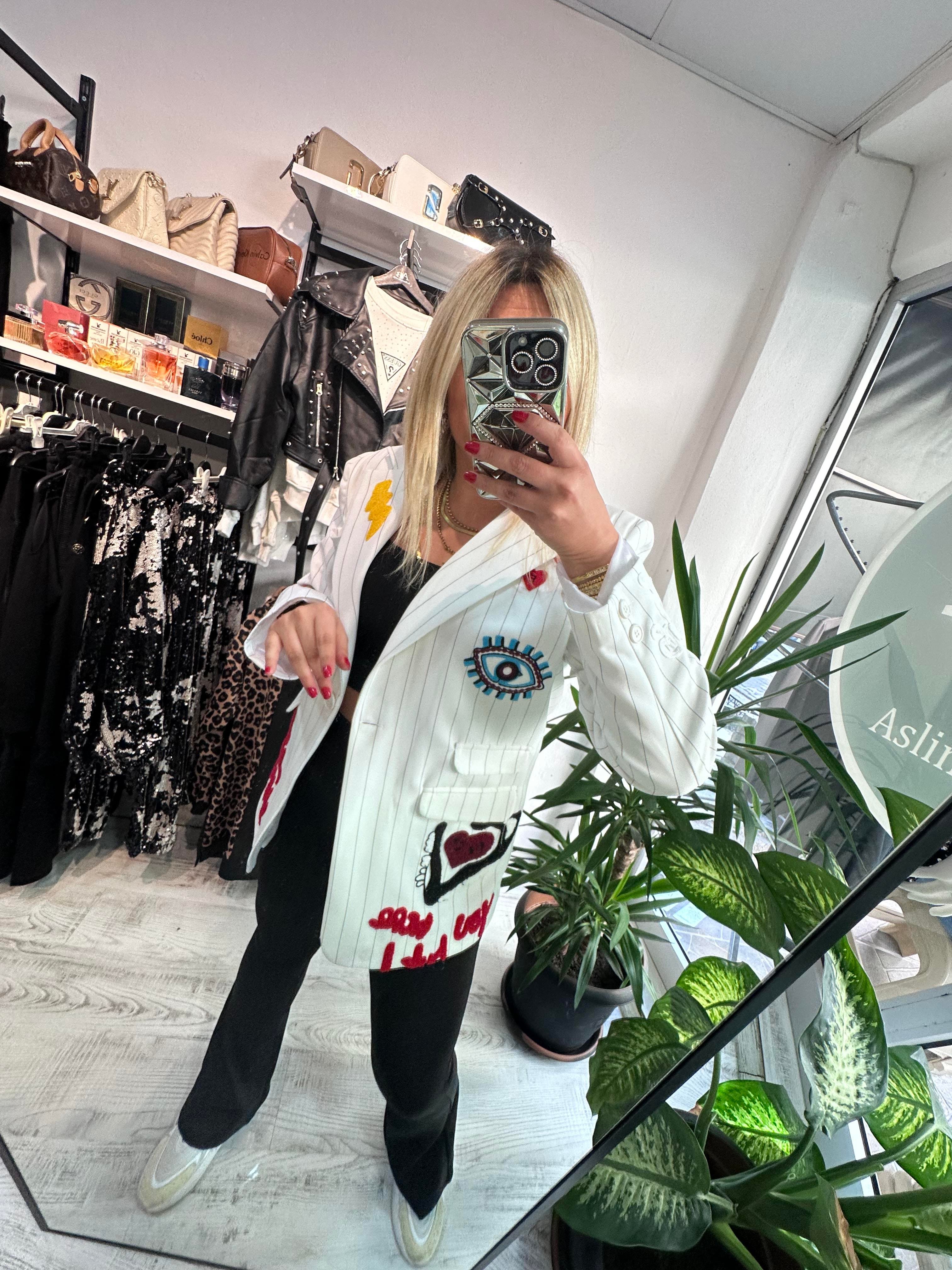 Tasarım Model Beyaz Ceket