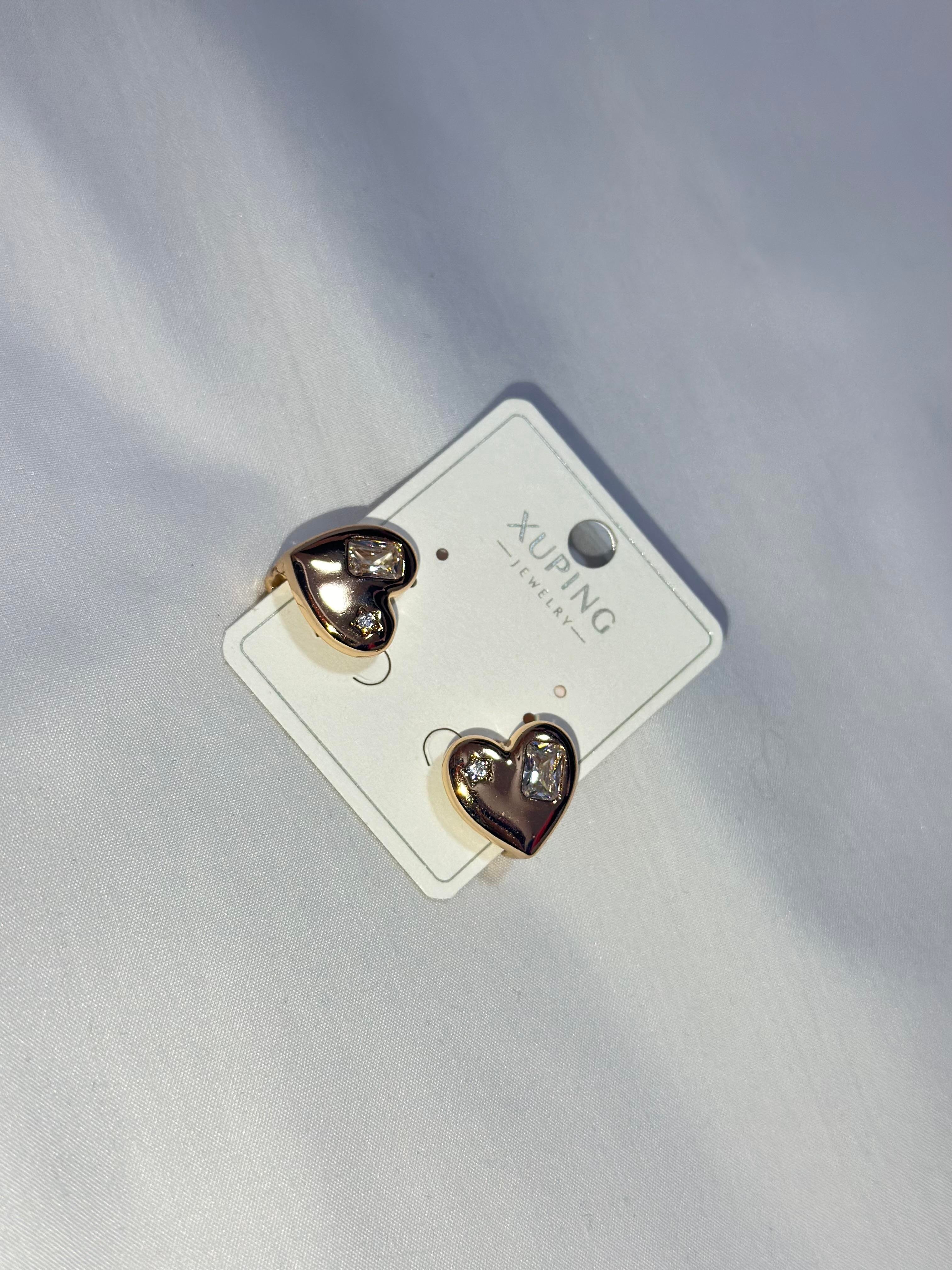 Taşlı Gold Çelik Küpe