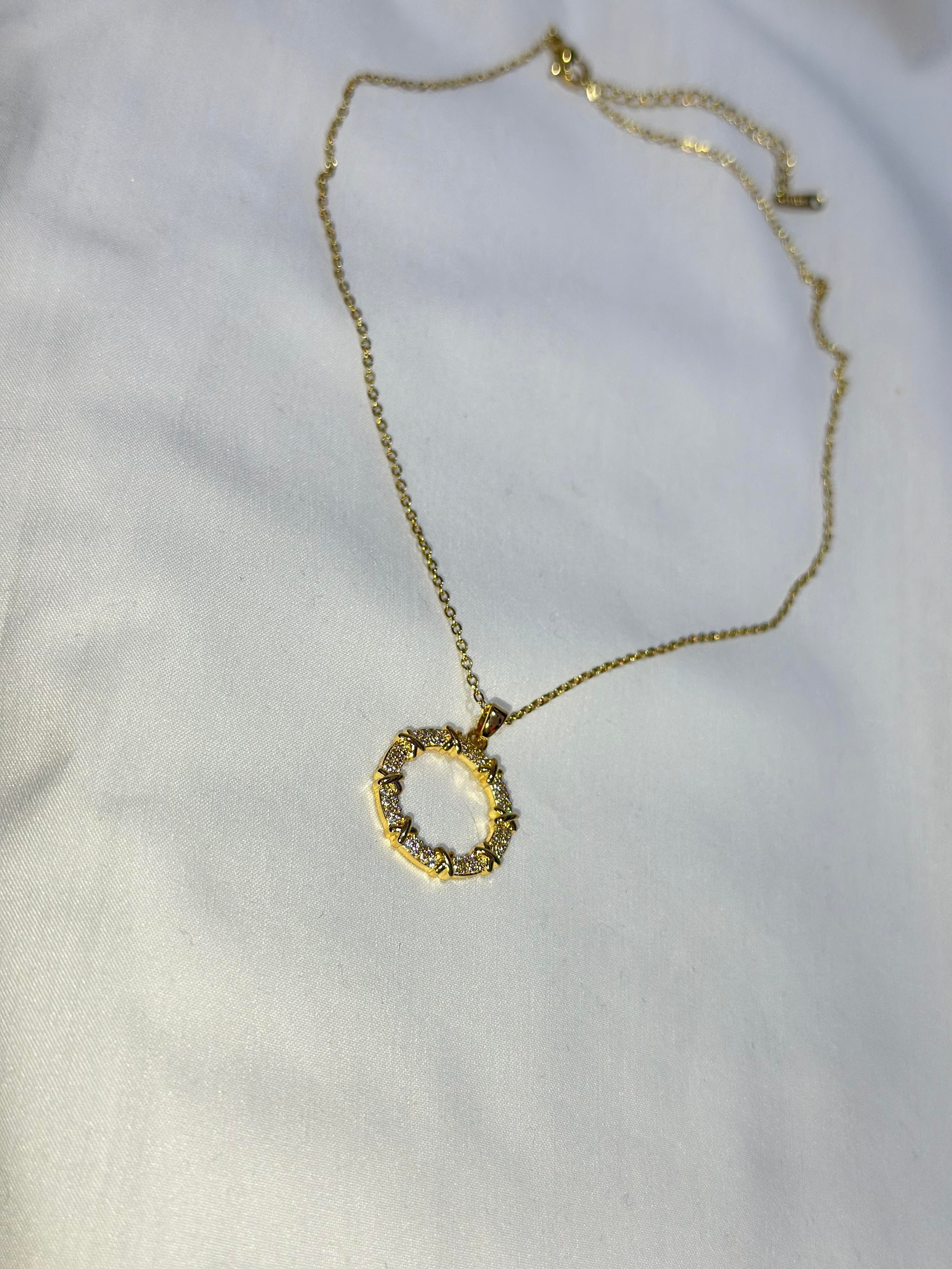 Taşlı Halka Çelik Kolye