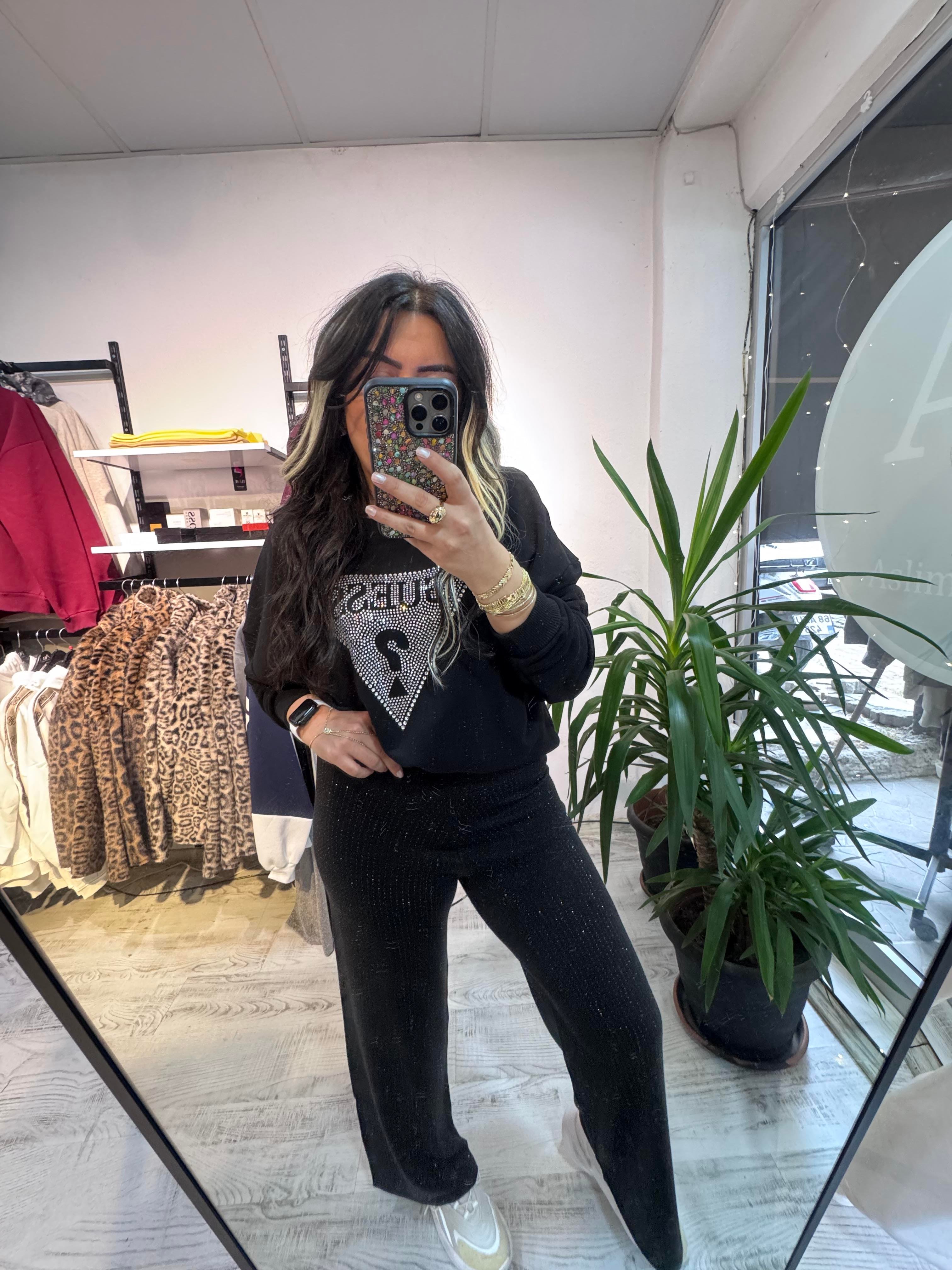 Taşlı Merserize Siyah Pantolon