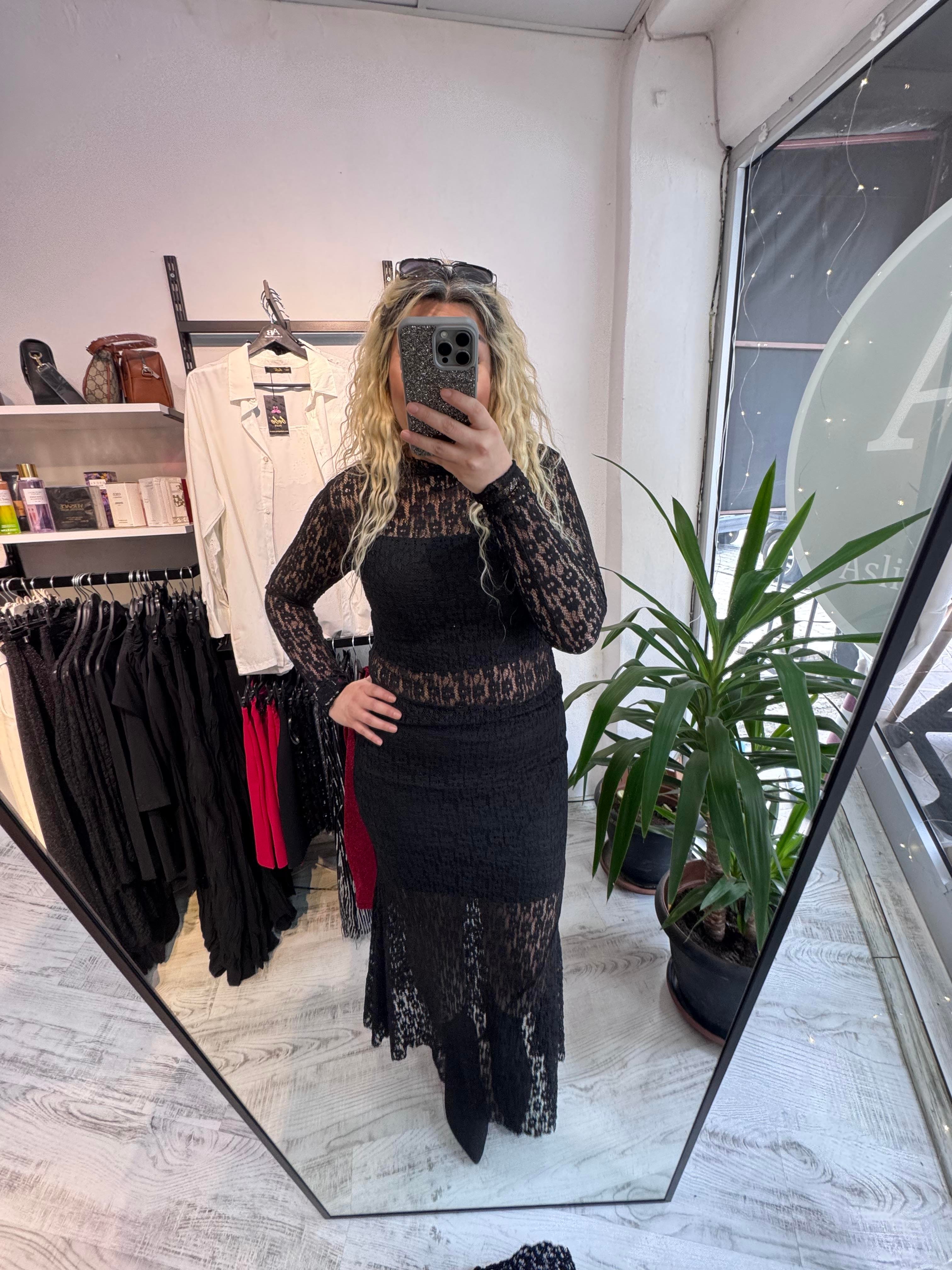 Transparan Astarlı Dantel Etek