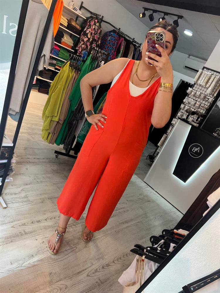 Turuncu bağlamalı tulum