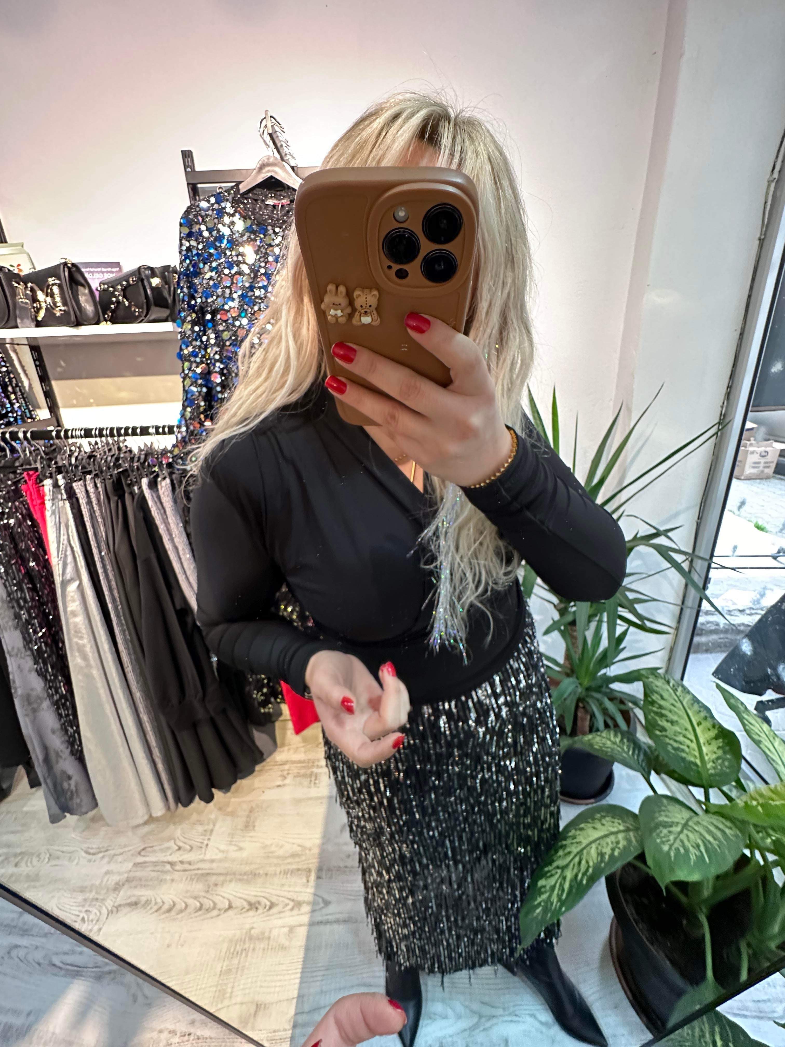 Tüy Pullu Siyah Payet Etek