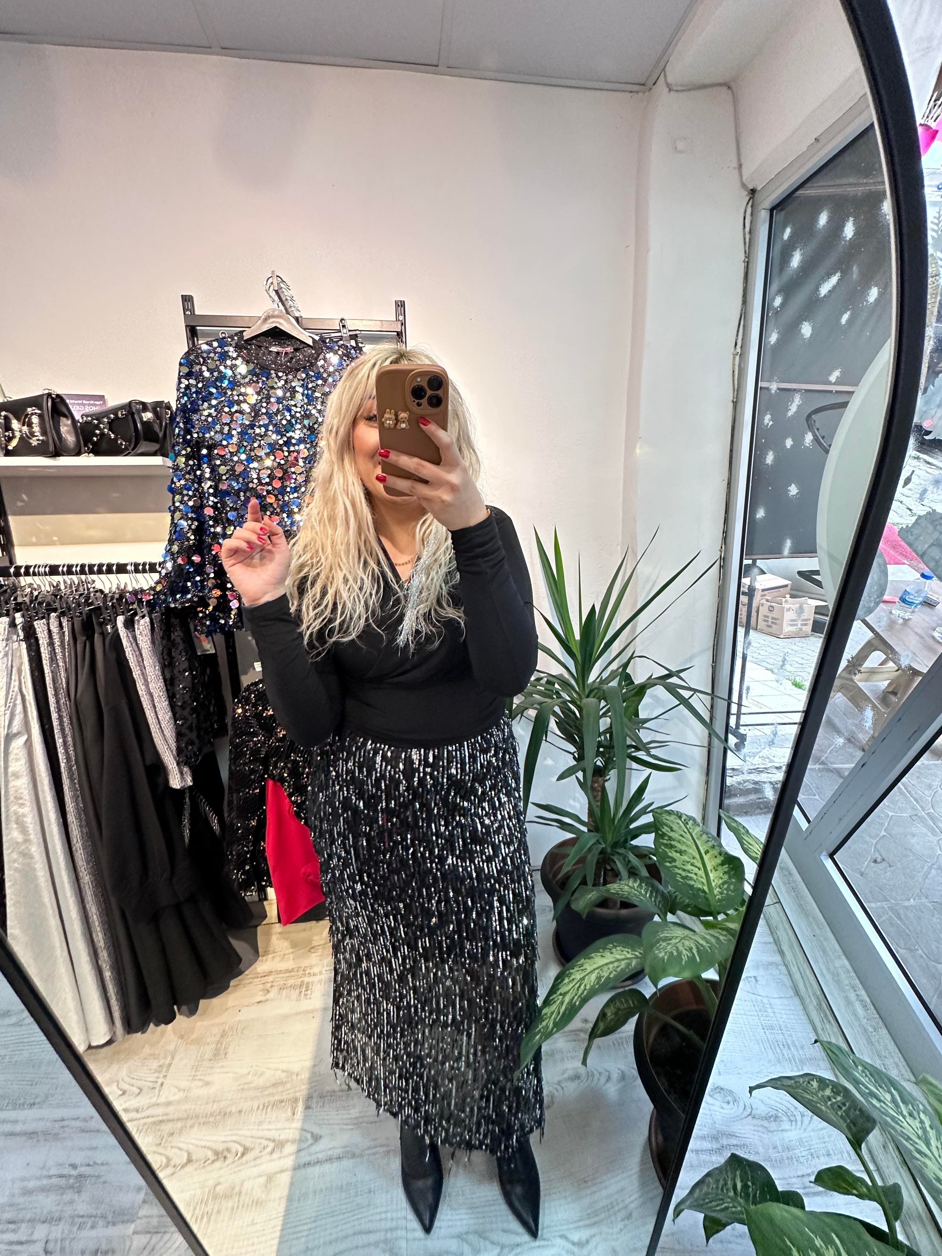 Tüy Pullu Siyah Payet Etek