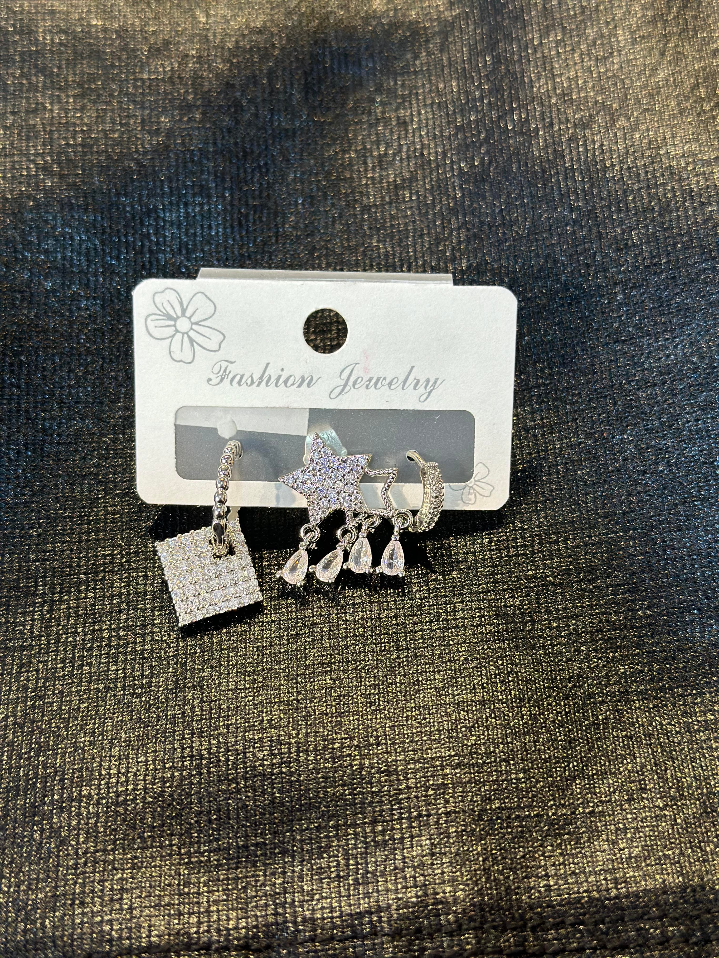 Üçlü Yıldız Silver Küpe