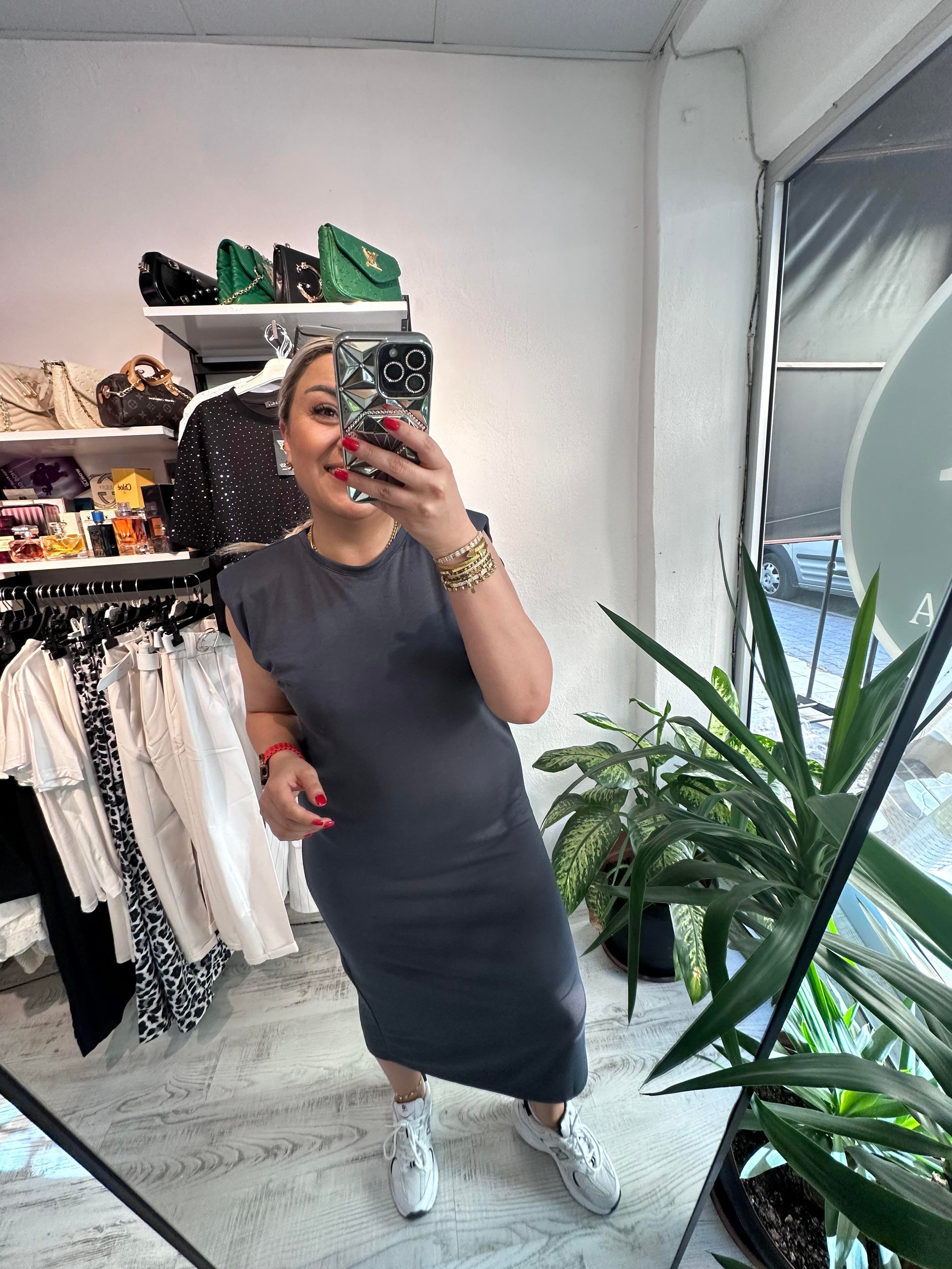 Vatkalı Füme Elbise