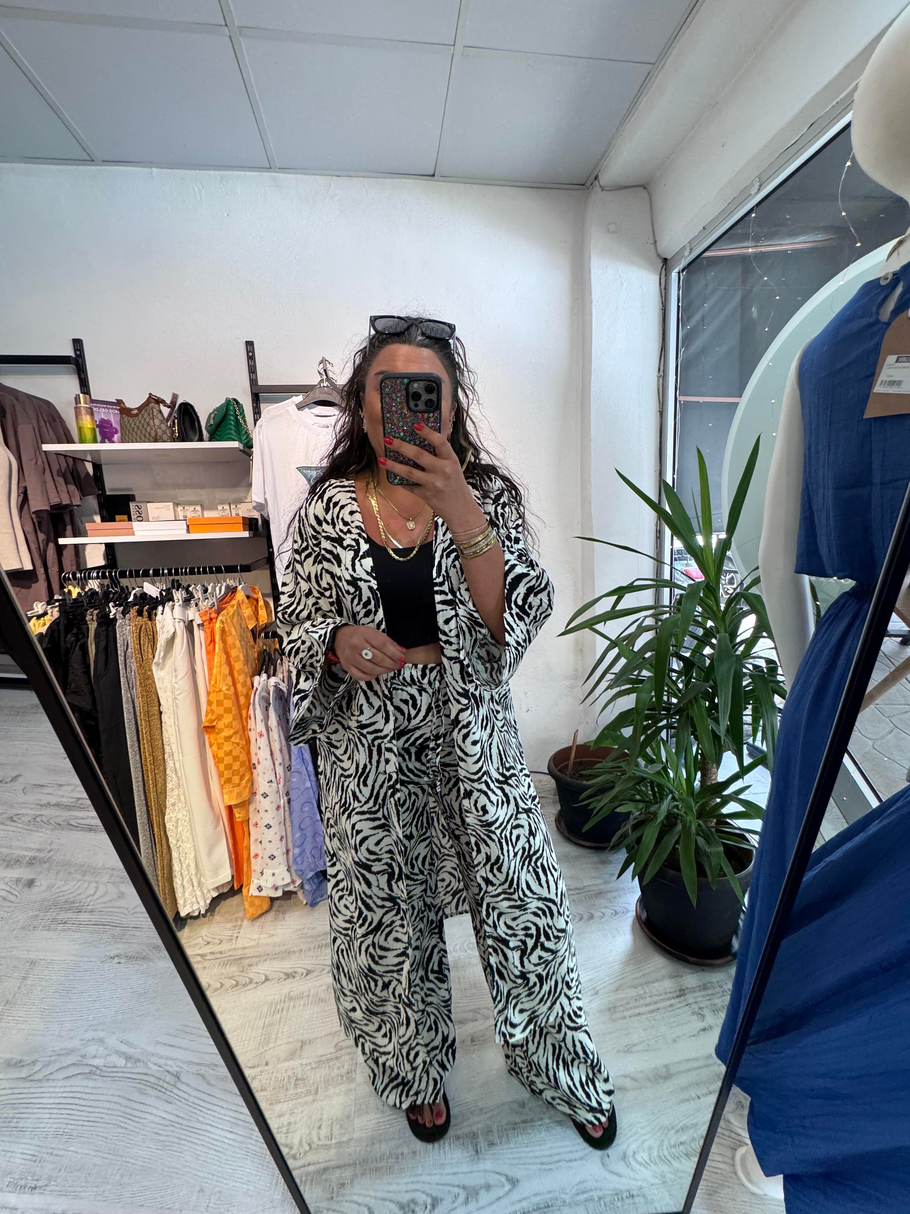 Zebra Desenli Viskon Kumaş Kimono Takım