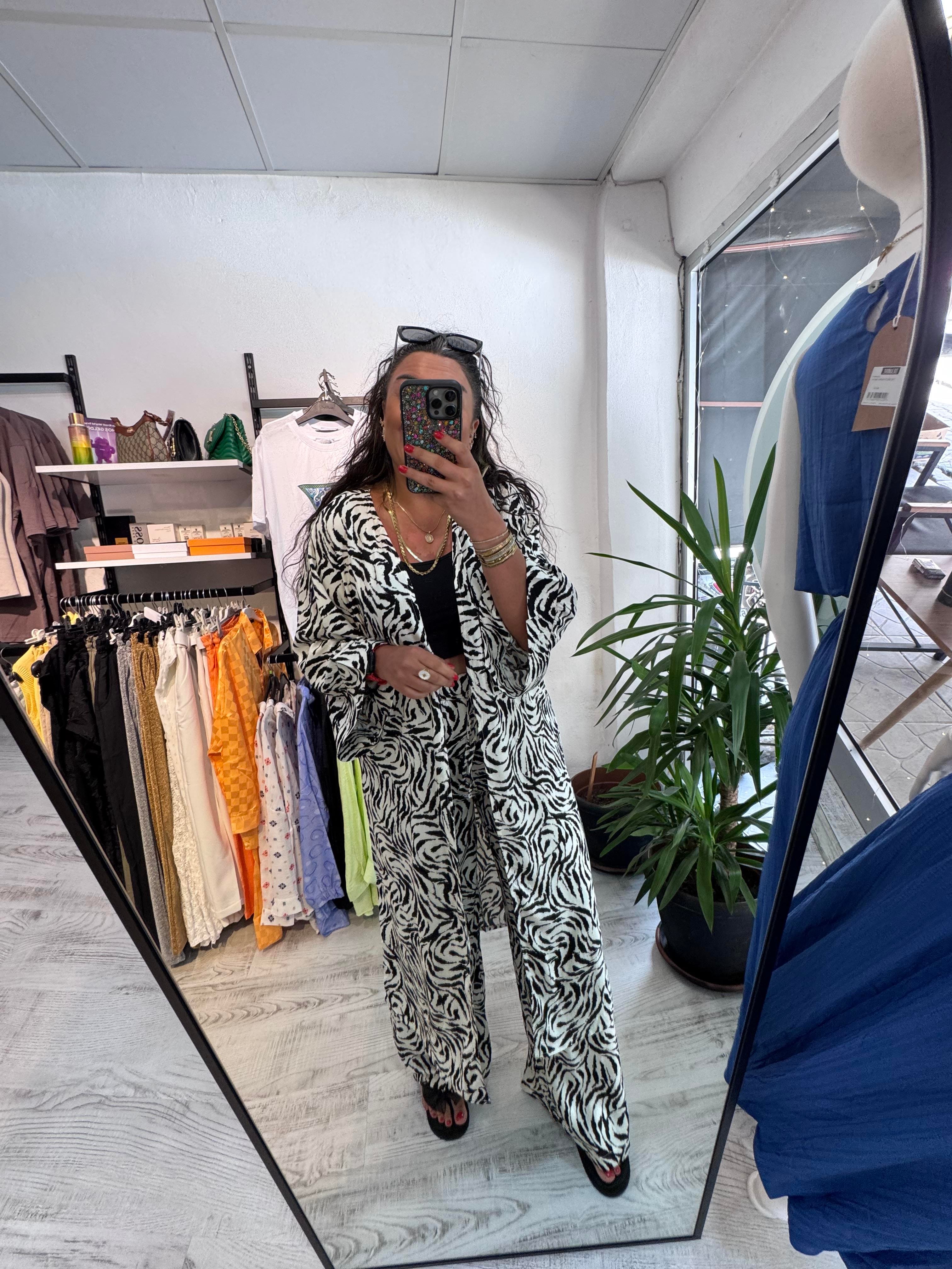 Zebra Desenli Viskon Kumaş Kimono Takım